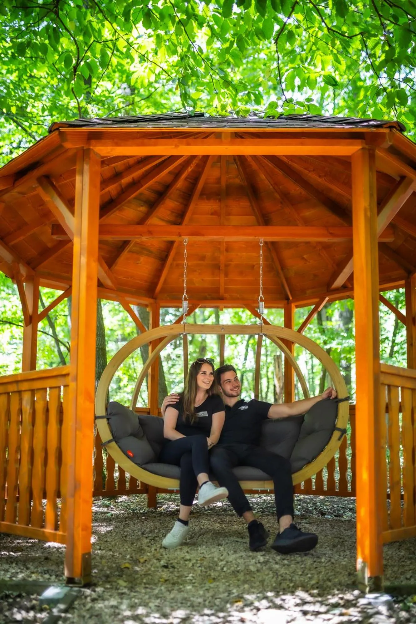 People in 4 Évszak Völgyhotel