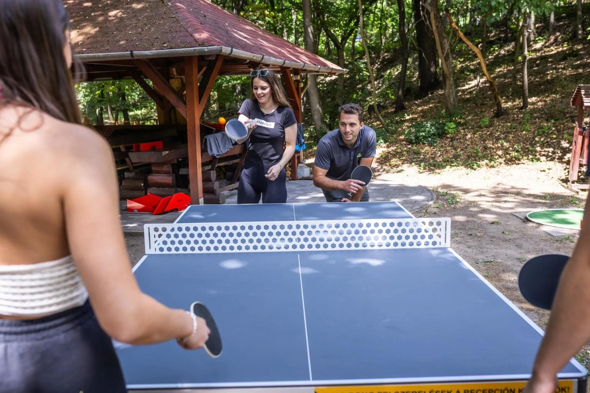 People in 4 Évszak Völgyhotel