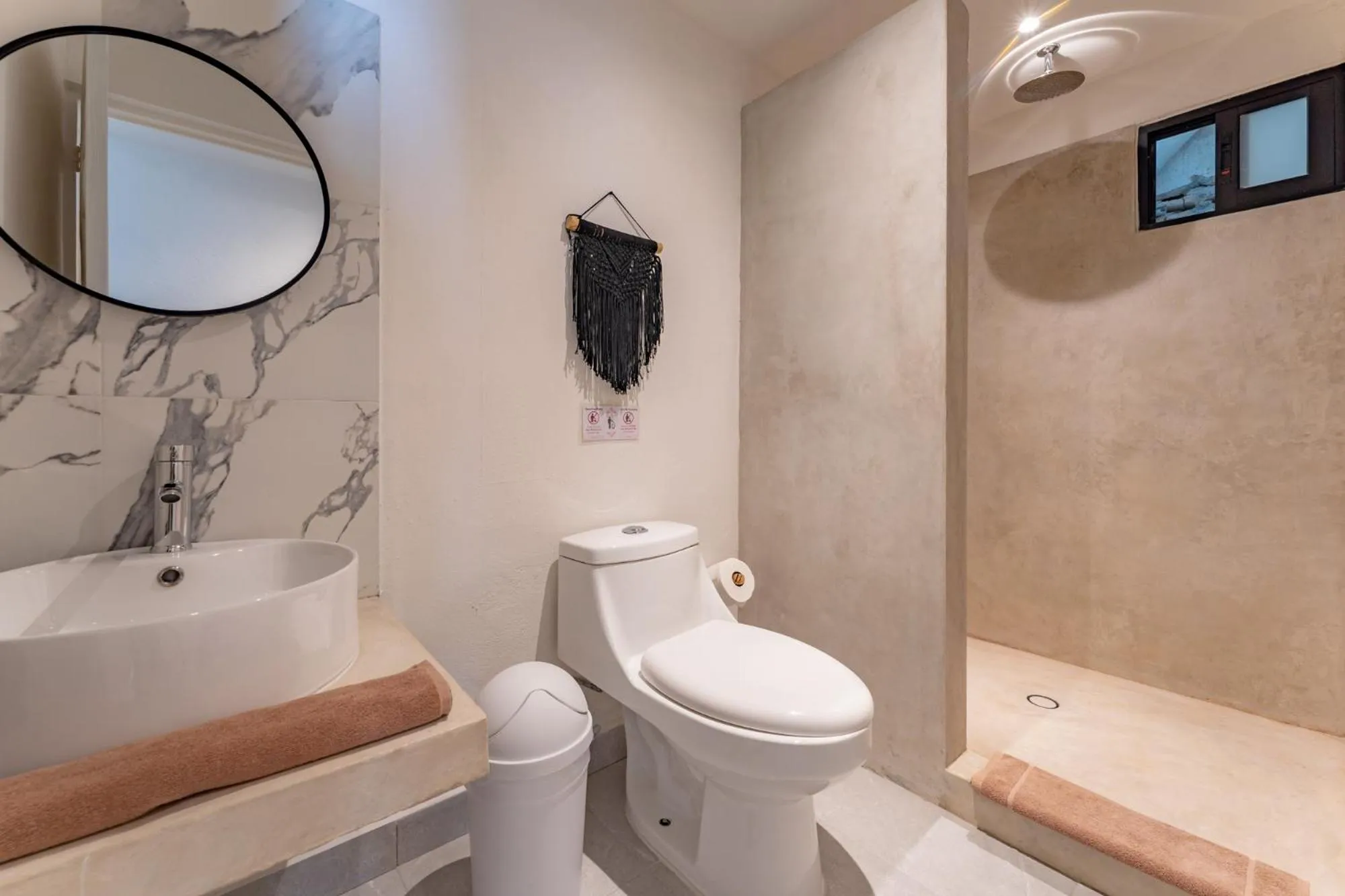 Bathroom in Casa Yako