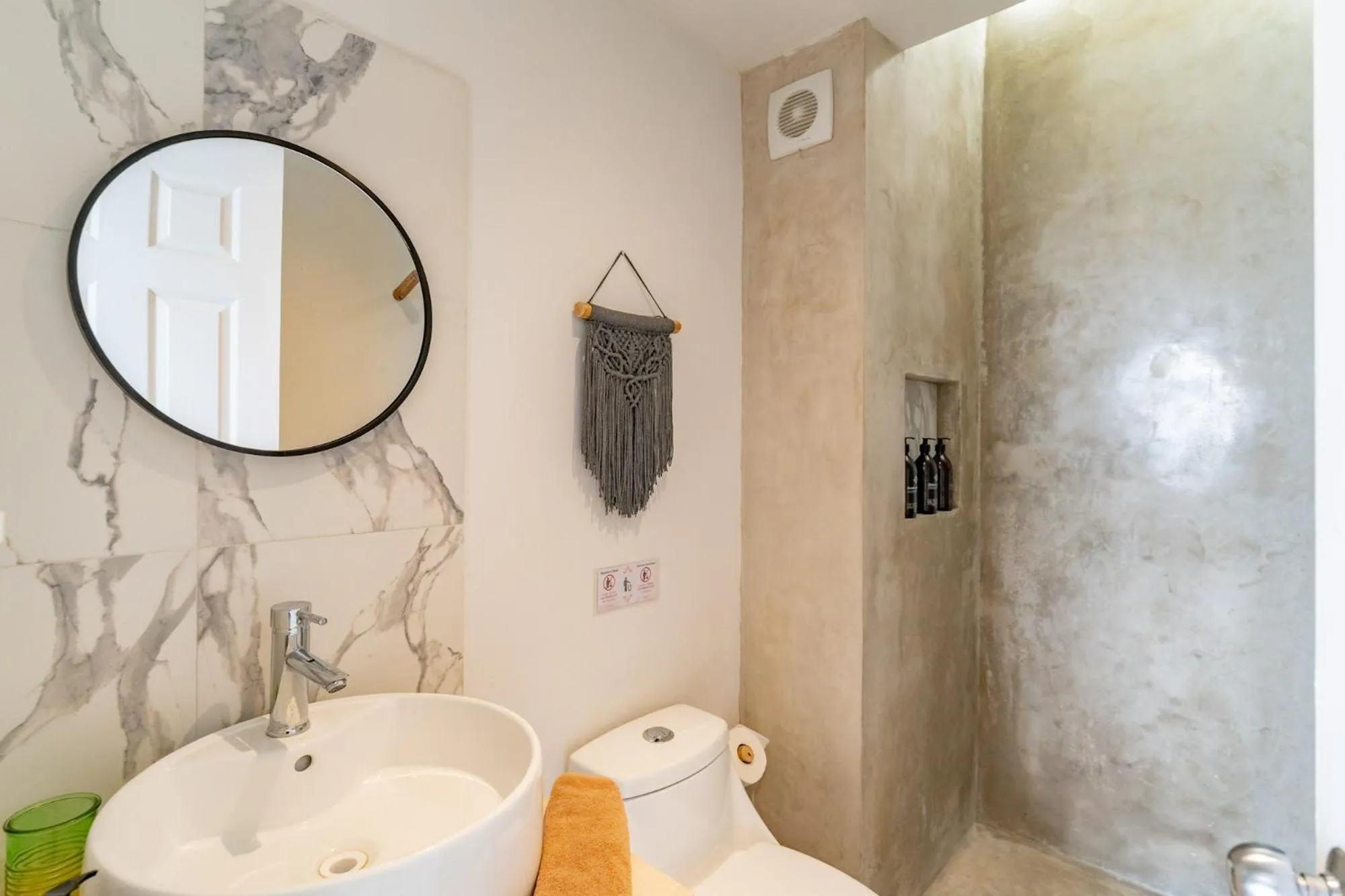 Bathroom in Casa Yako