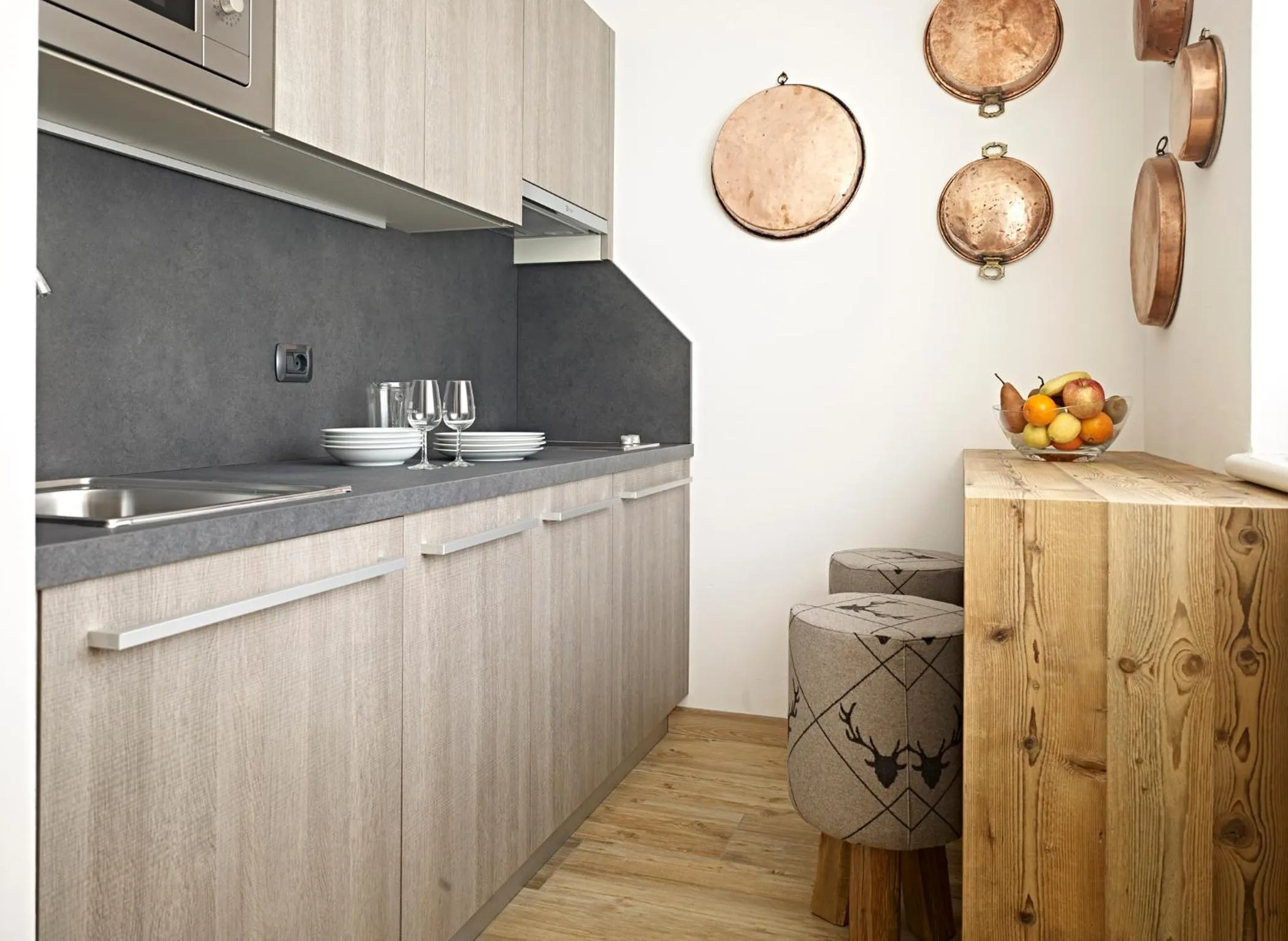 Kitchen or kitchenette in Ciasa Mancin Suite-Apartments