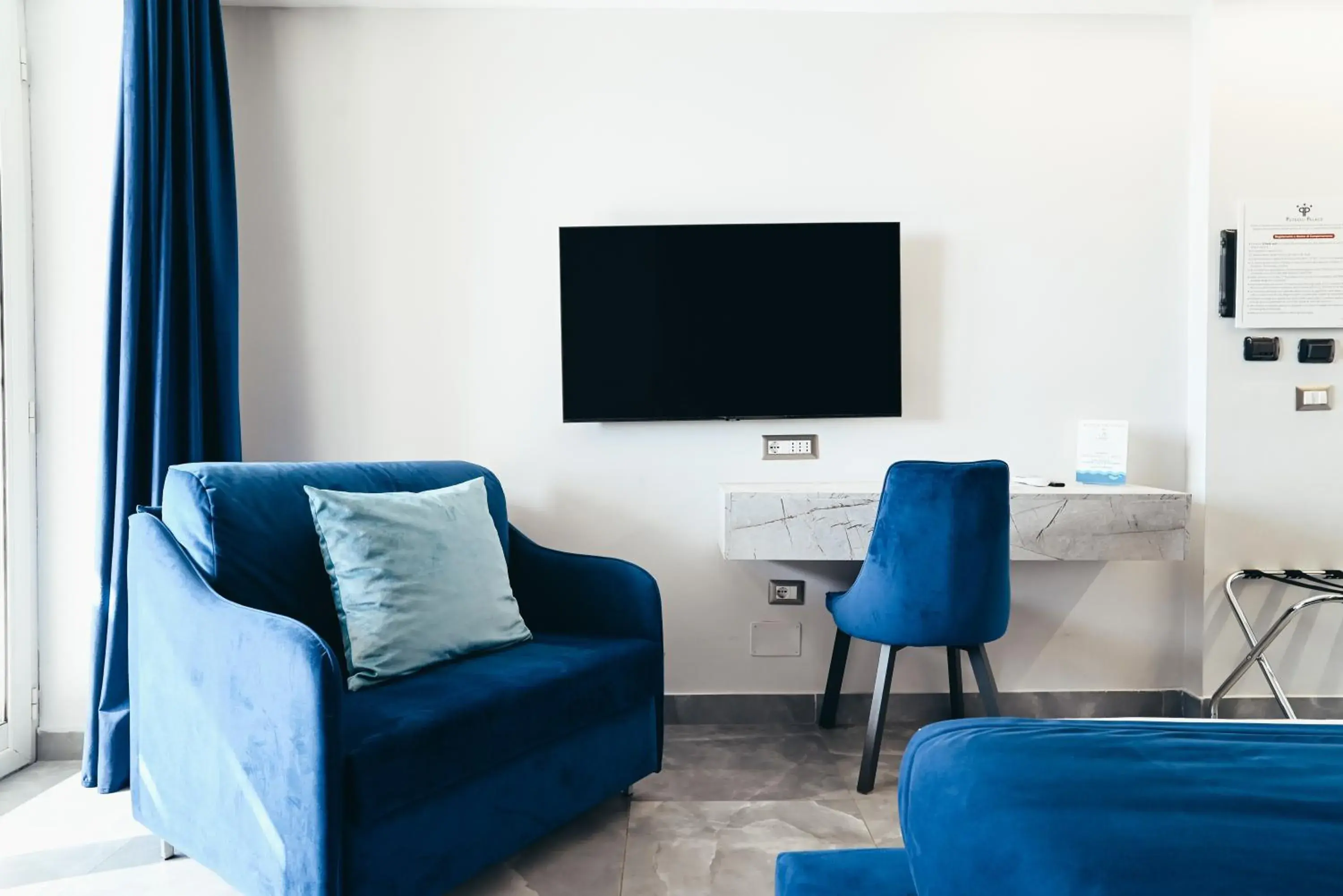 Junior Suite in Puteoli Palace Hotel Junior Suite in Puteoli Palace Hotel