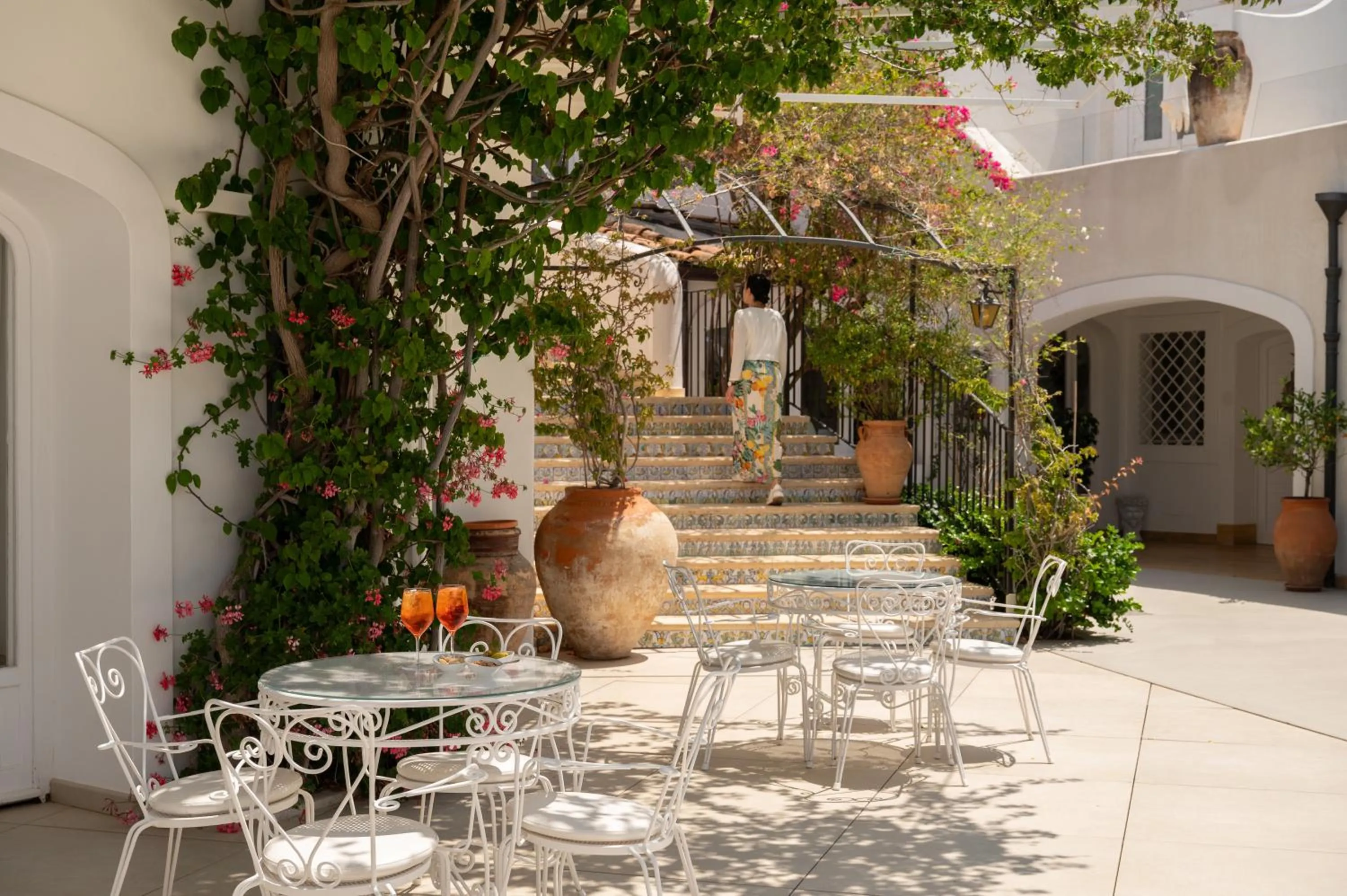 Lounge or bar in Le Calette Bay