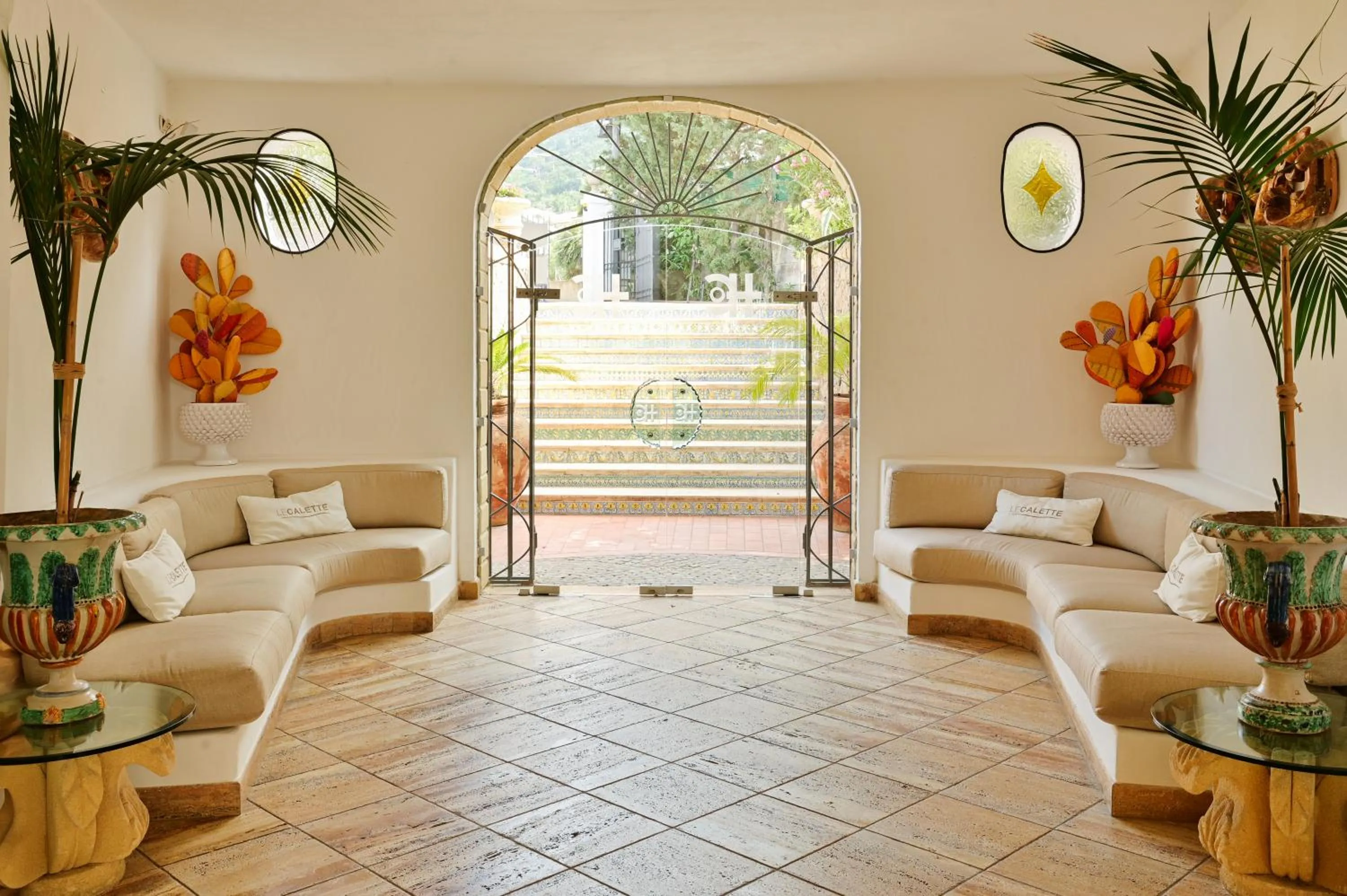 Facade/entrance in Le Calette Bay