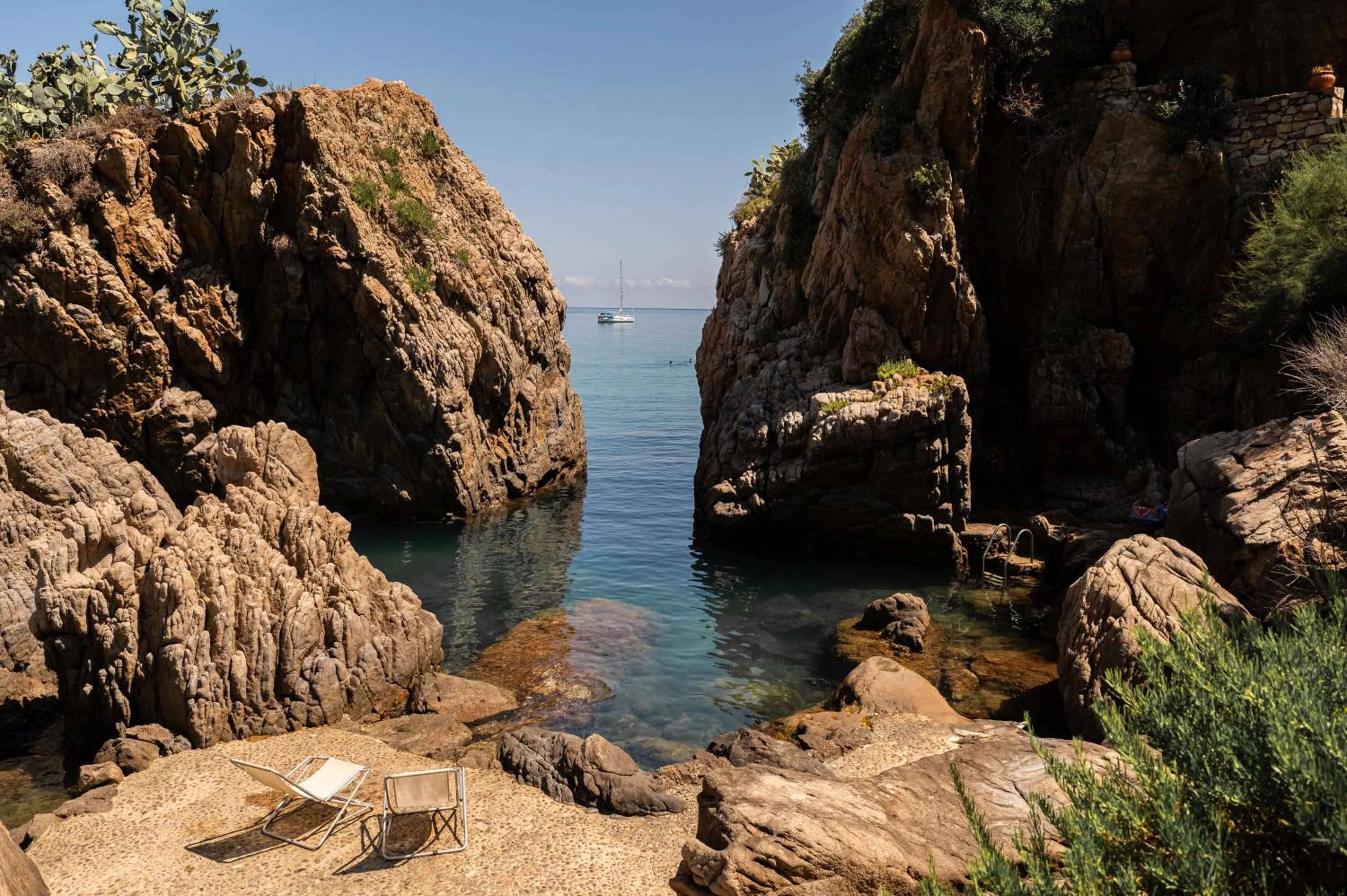 Beach in Le Calette Bay