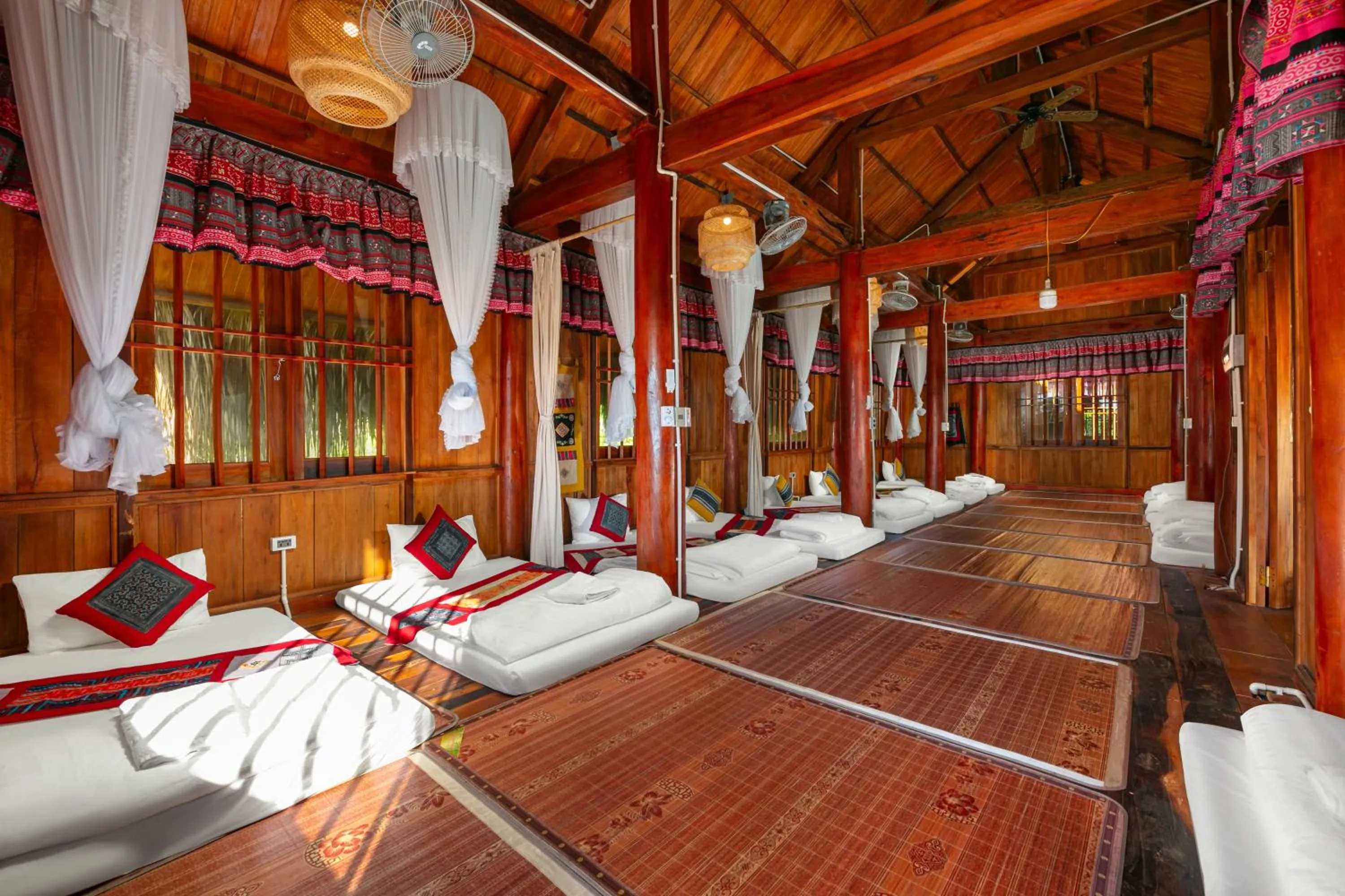 Seating area in PU LUONG BOCBANDI RETREAT