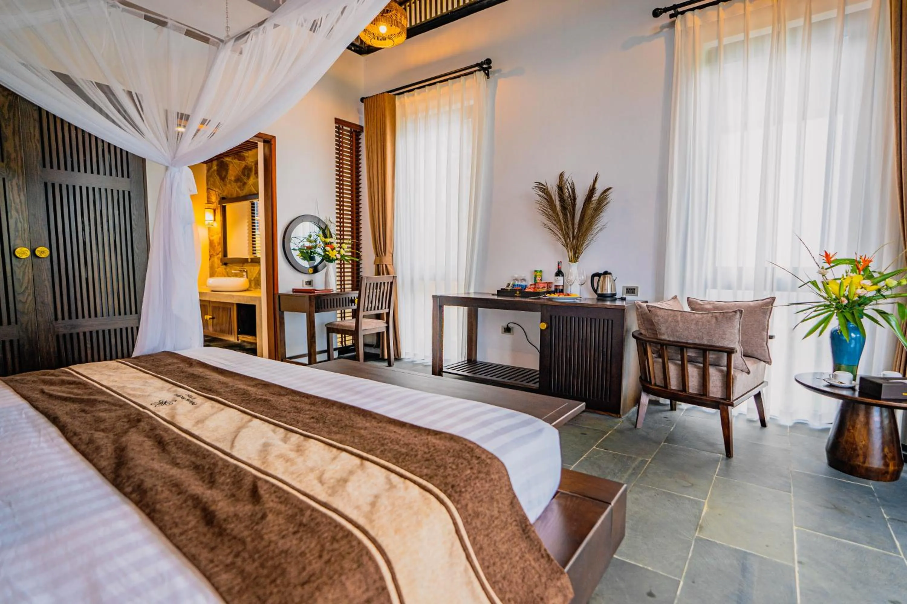 Photo of the whole room, Bed in PU LUONG BOCBANDI RETREAT