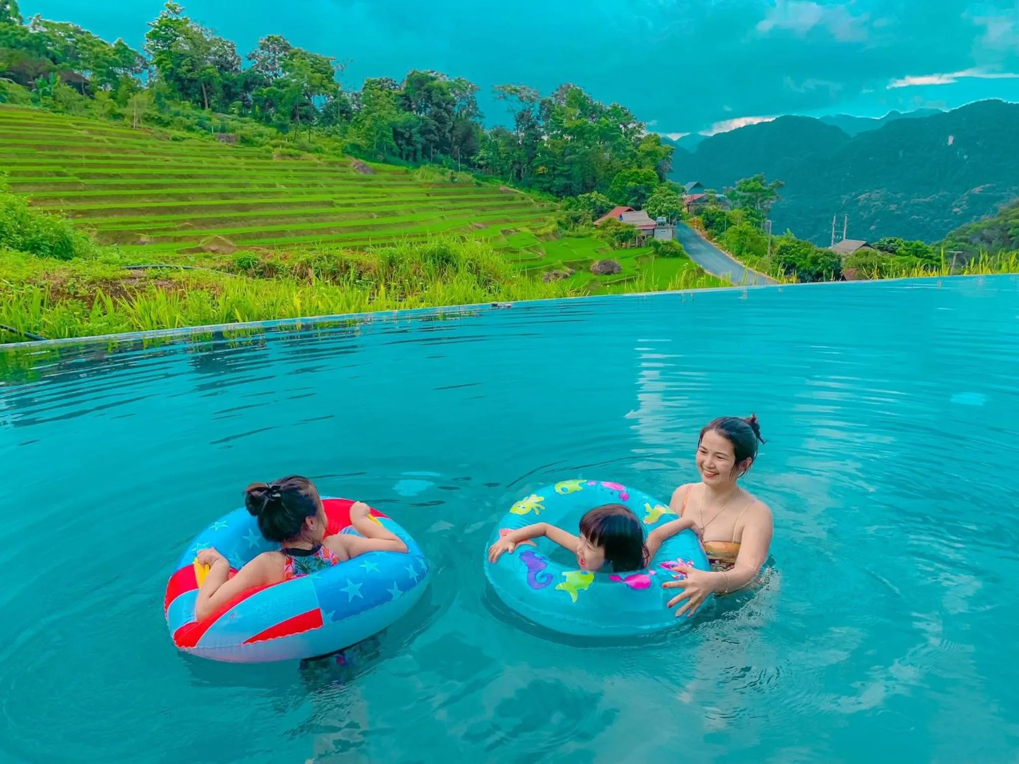 Swimming pool in PU LUONG BOCBANDI RETREAT