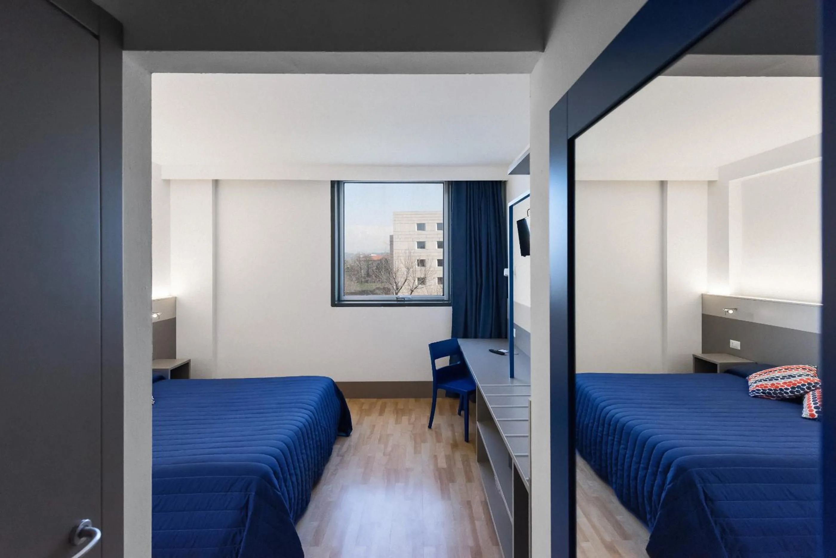 Photo of the whole room, Bed in Hotel Martini