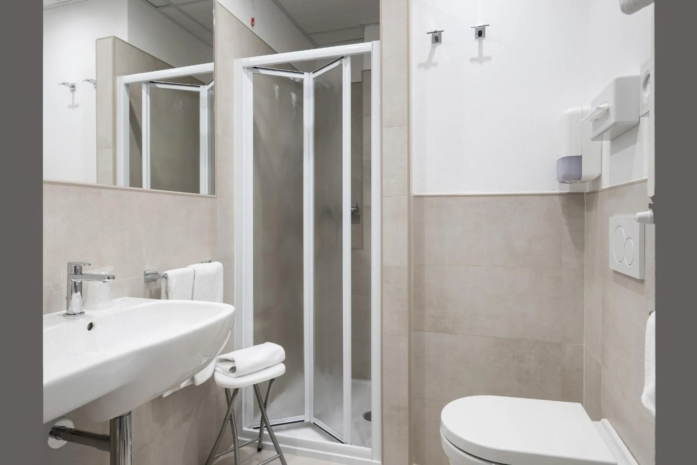 Bathroom in Hotel Martini