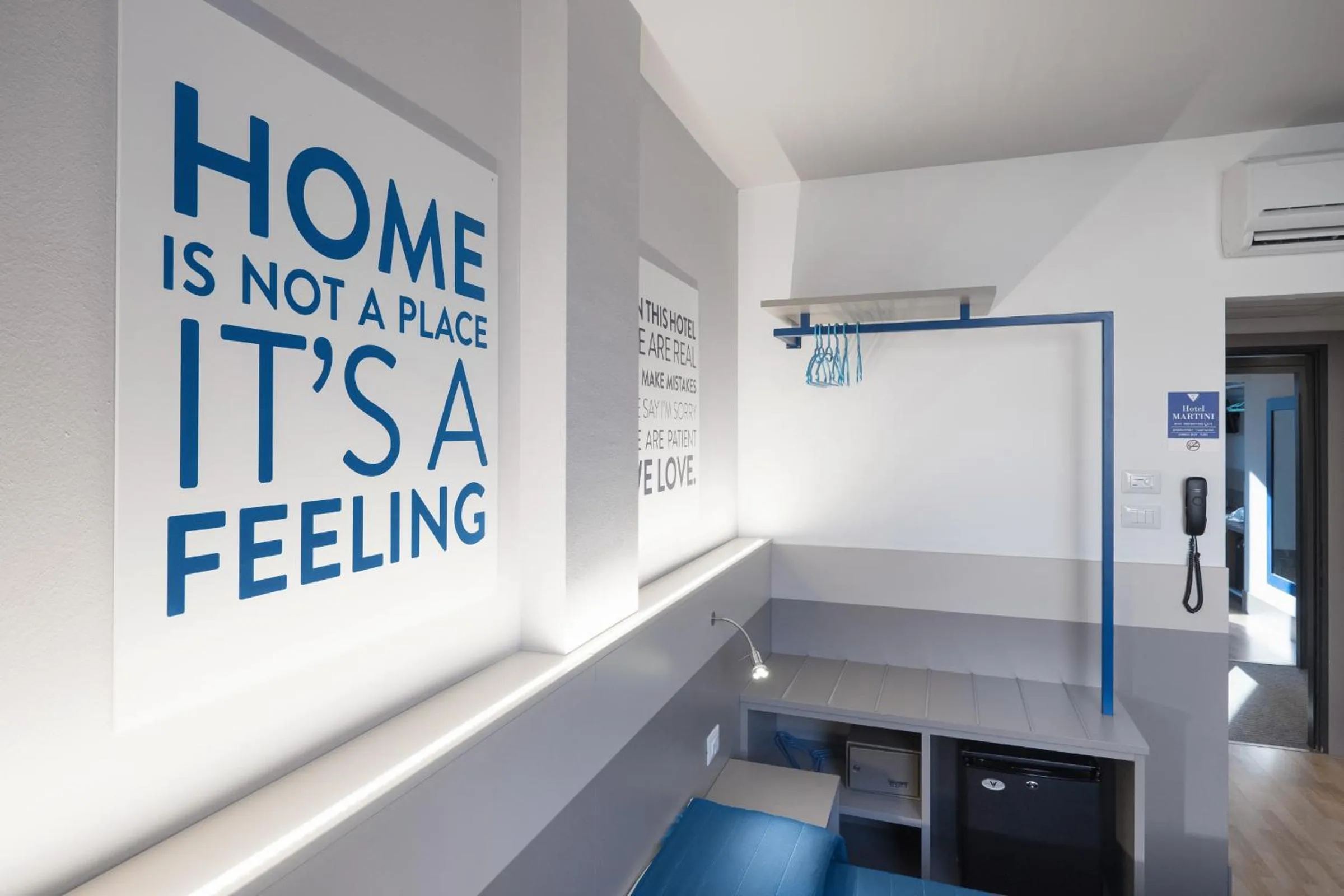 Photo of the whole room in Hotel Martini