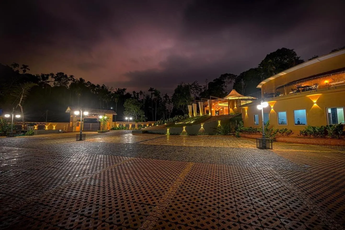 Property building in Maple Ash Resort