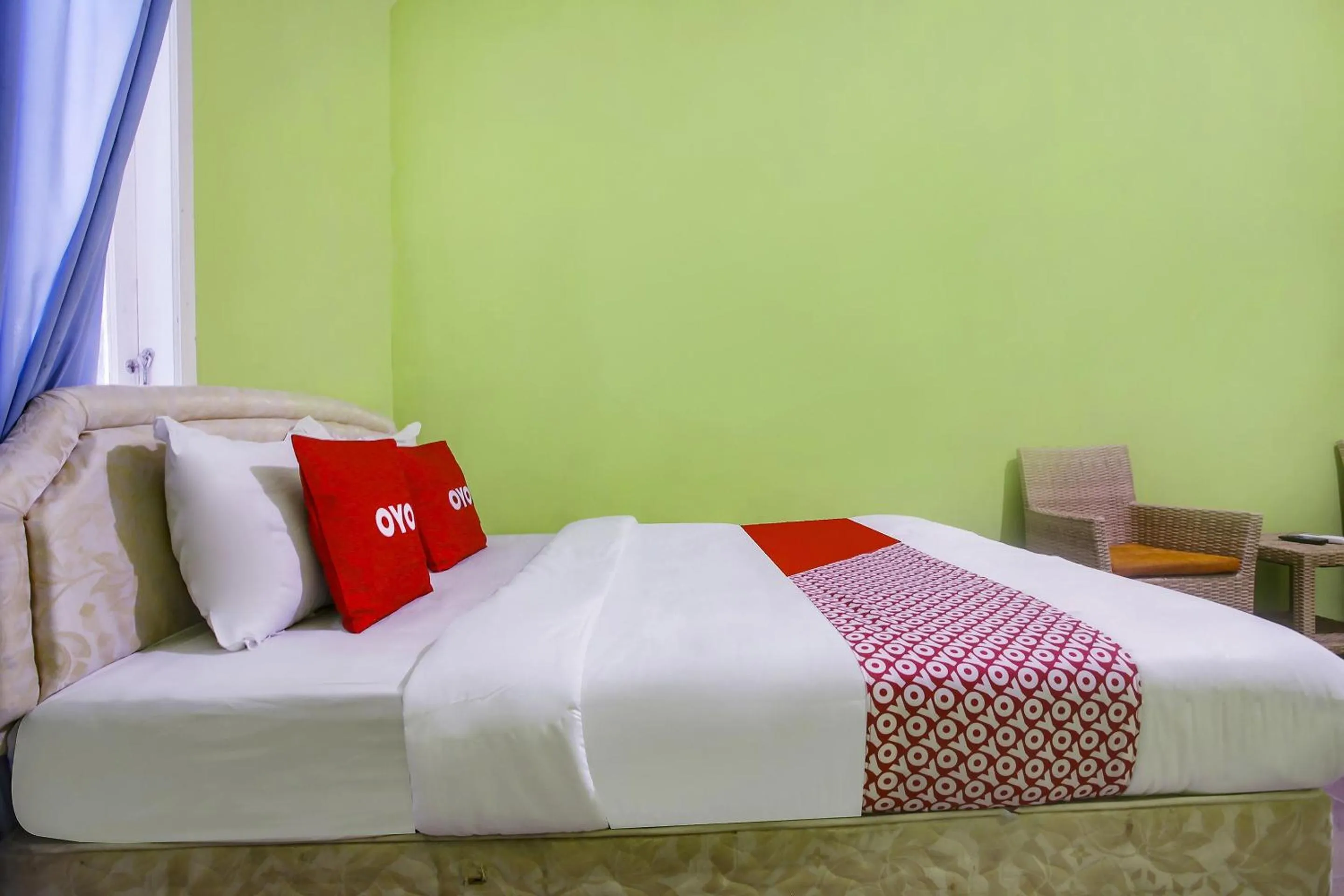 Bedroom, Bed in Hotel O Cottage Putra Mutun Beach