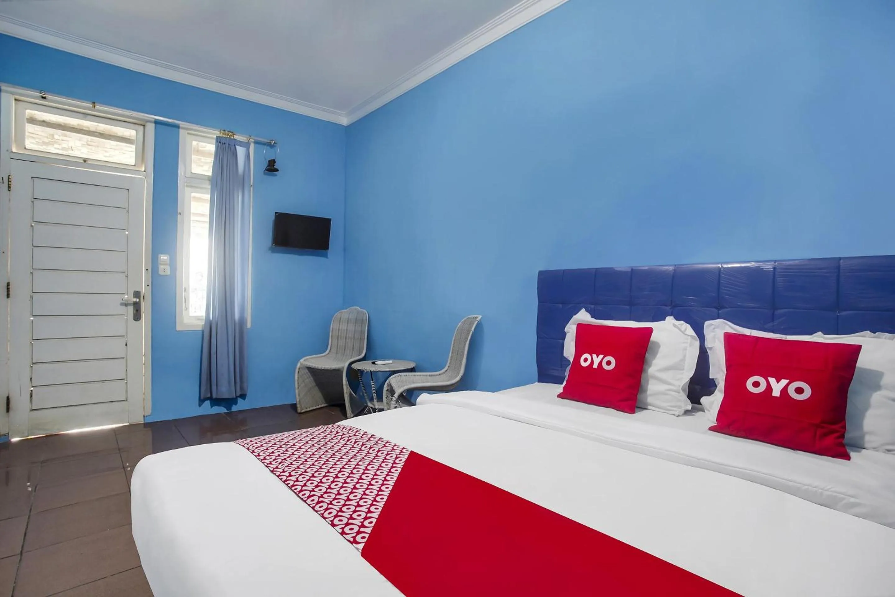 Bedroom, Bed in Hotel O Cottage Putra Mutun Beach