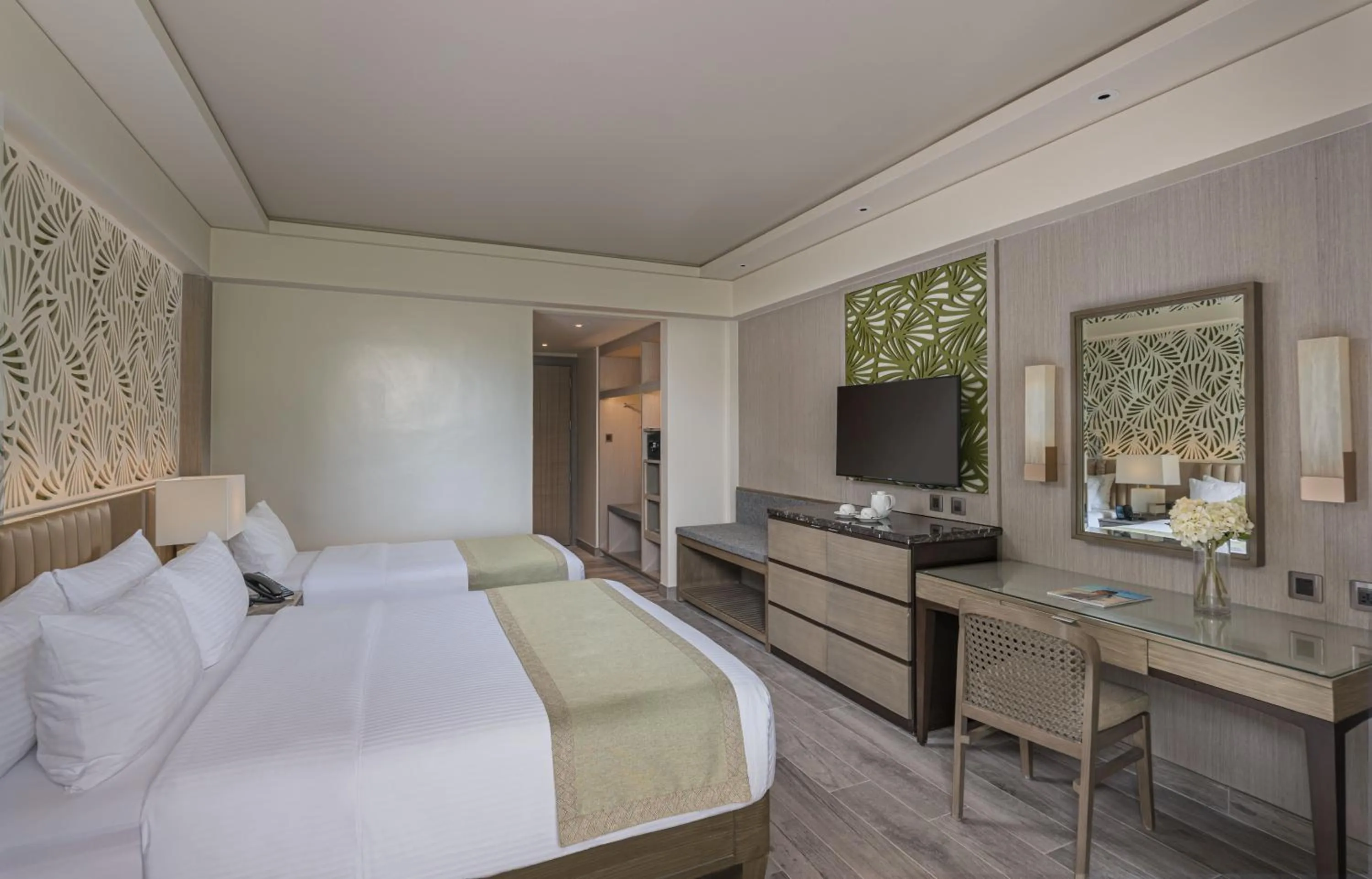 Bed in Henann Park Resort