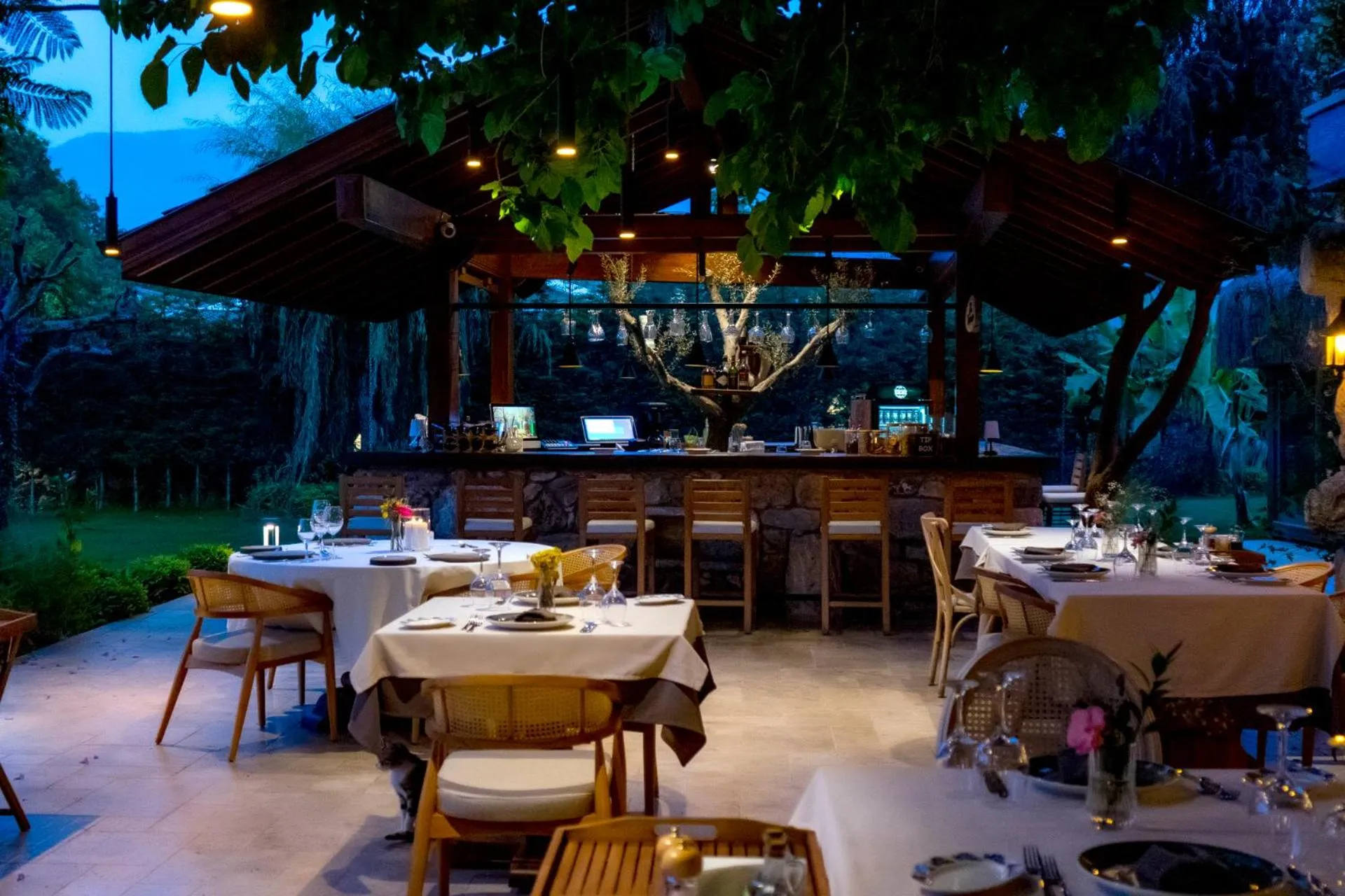 Restaurant/places to eat in Kaya Villas Exclusive