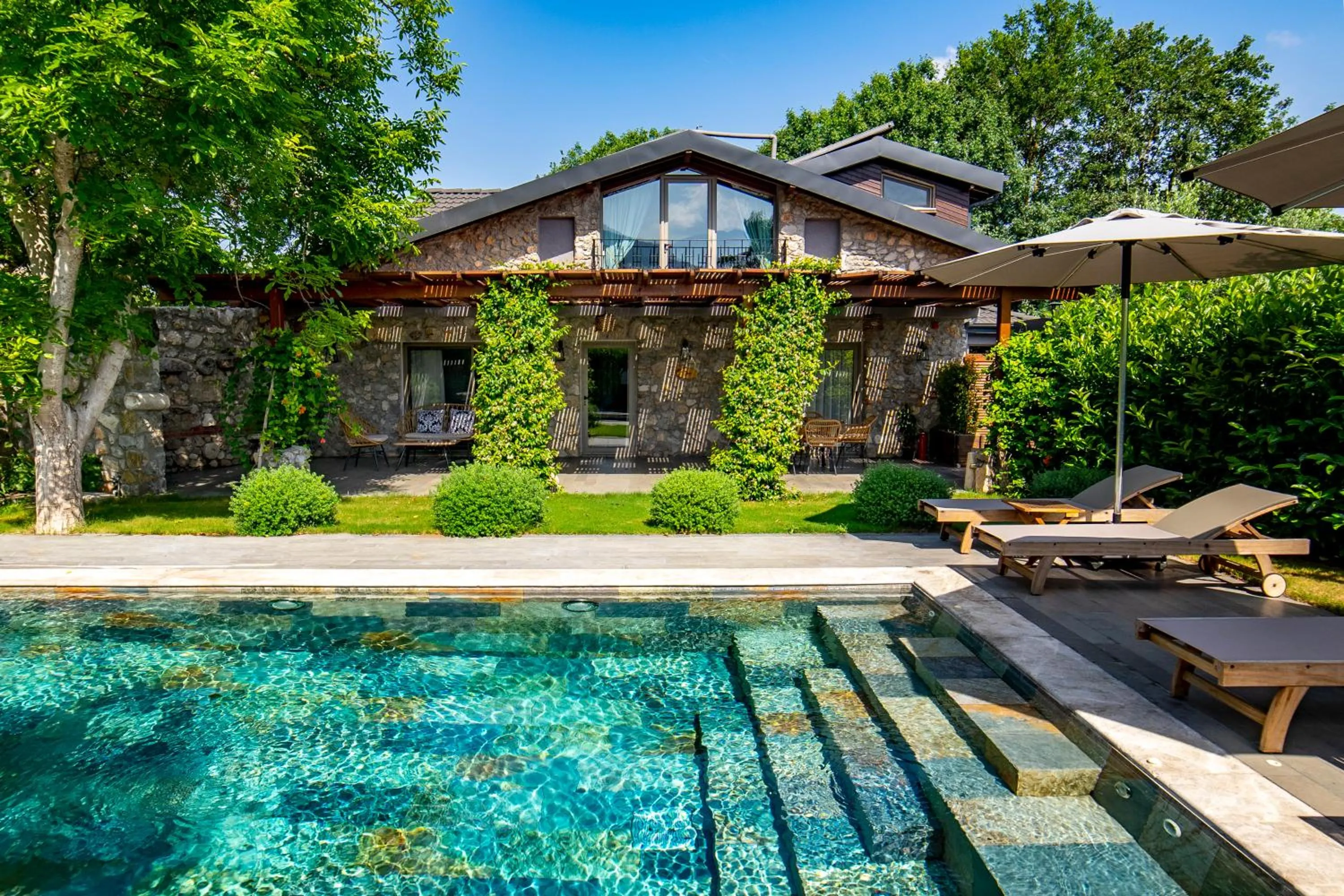 Swimming pool in Kaya Villas Exclusive