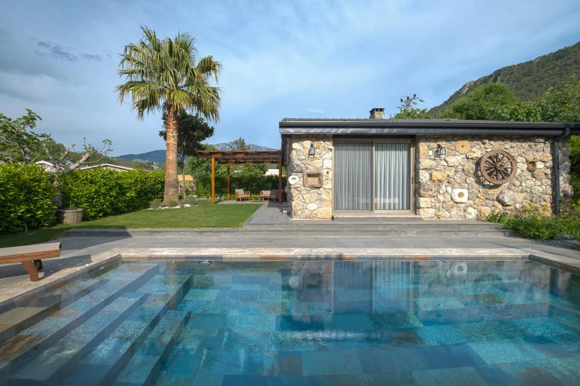 Swimming pool in Kaya Villas Exclusive