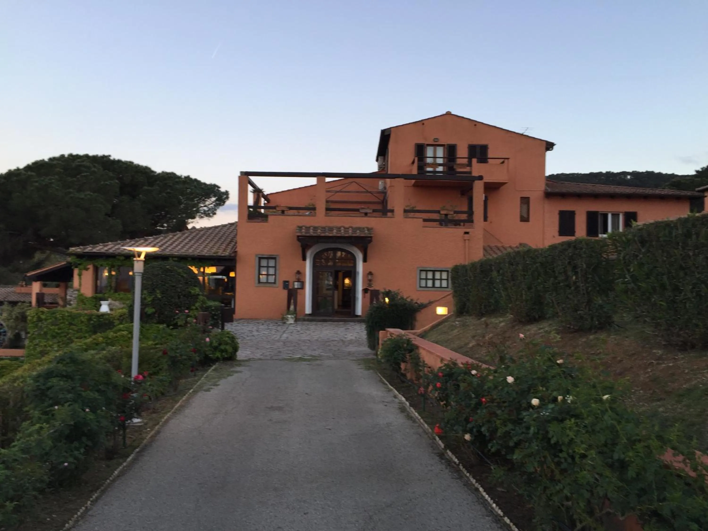 Facade/entrance in Resort Le Picchiaie
