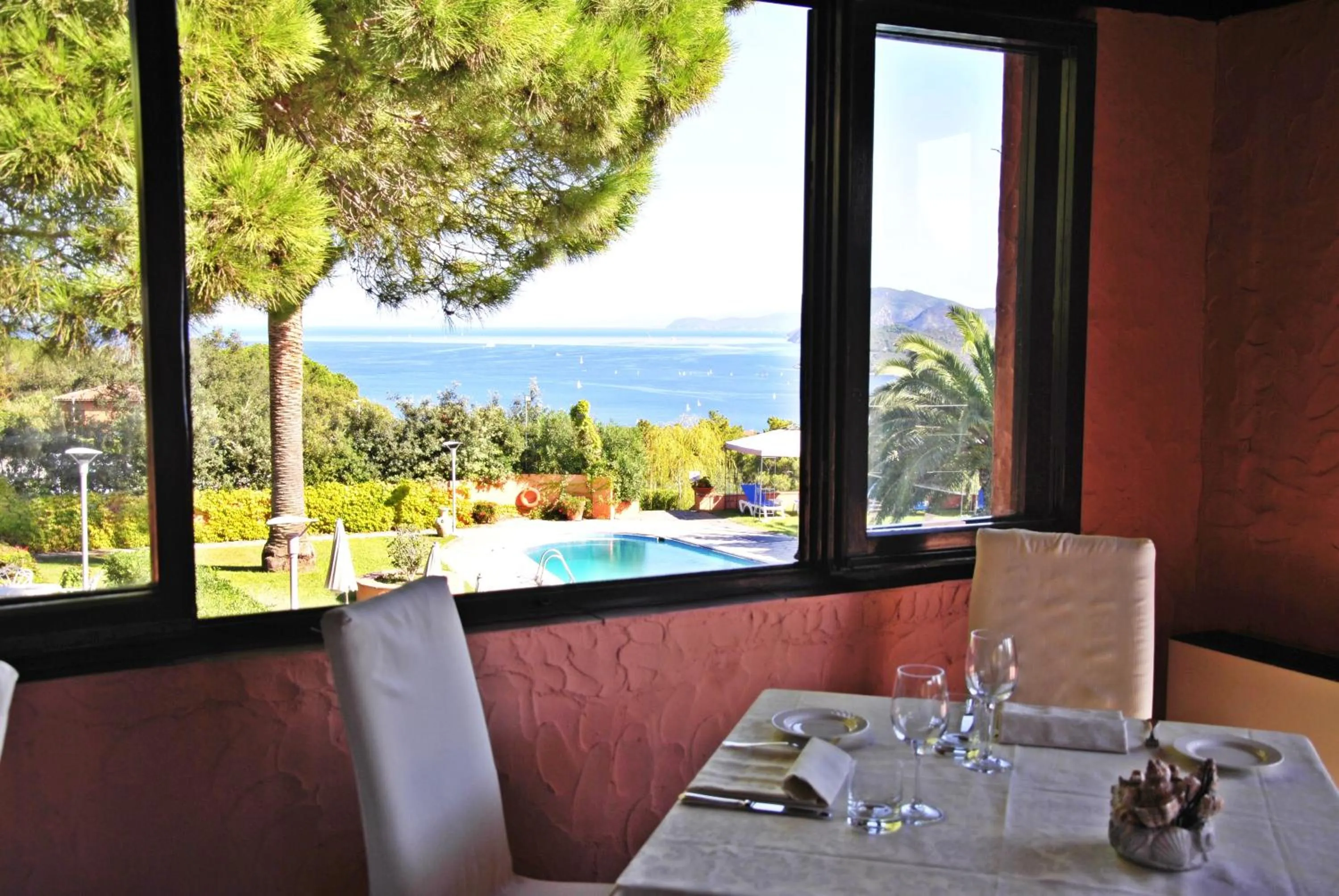 Restaurant/places to eat in Resort Le Picchiaie