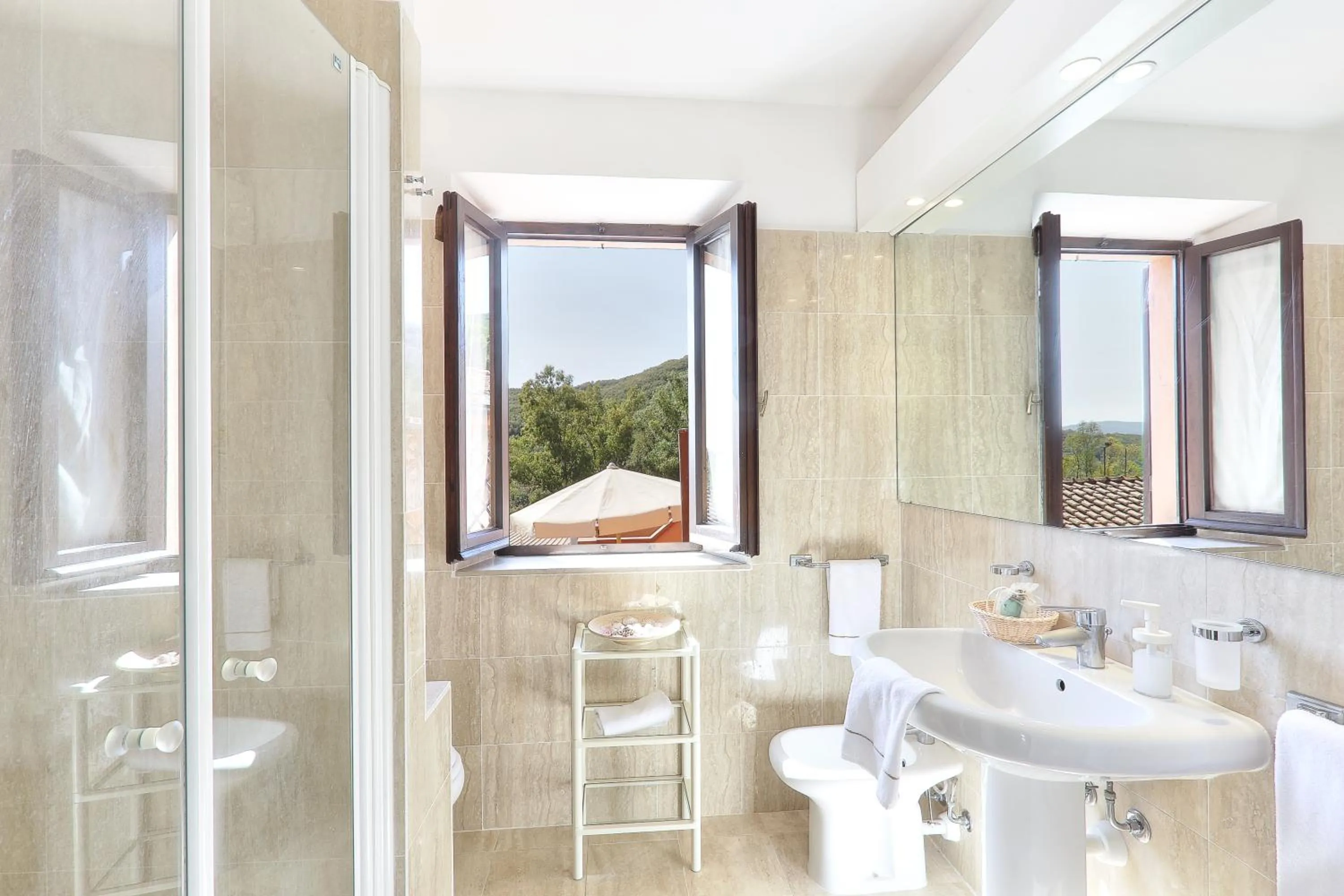 Bathroom in Resort Le Picchiaie