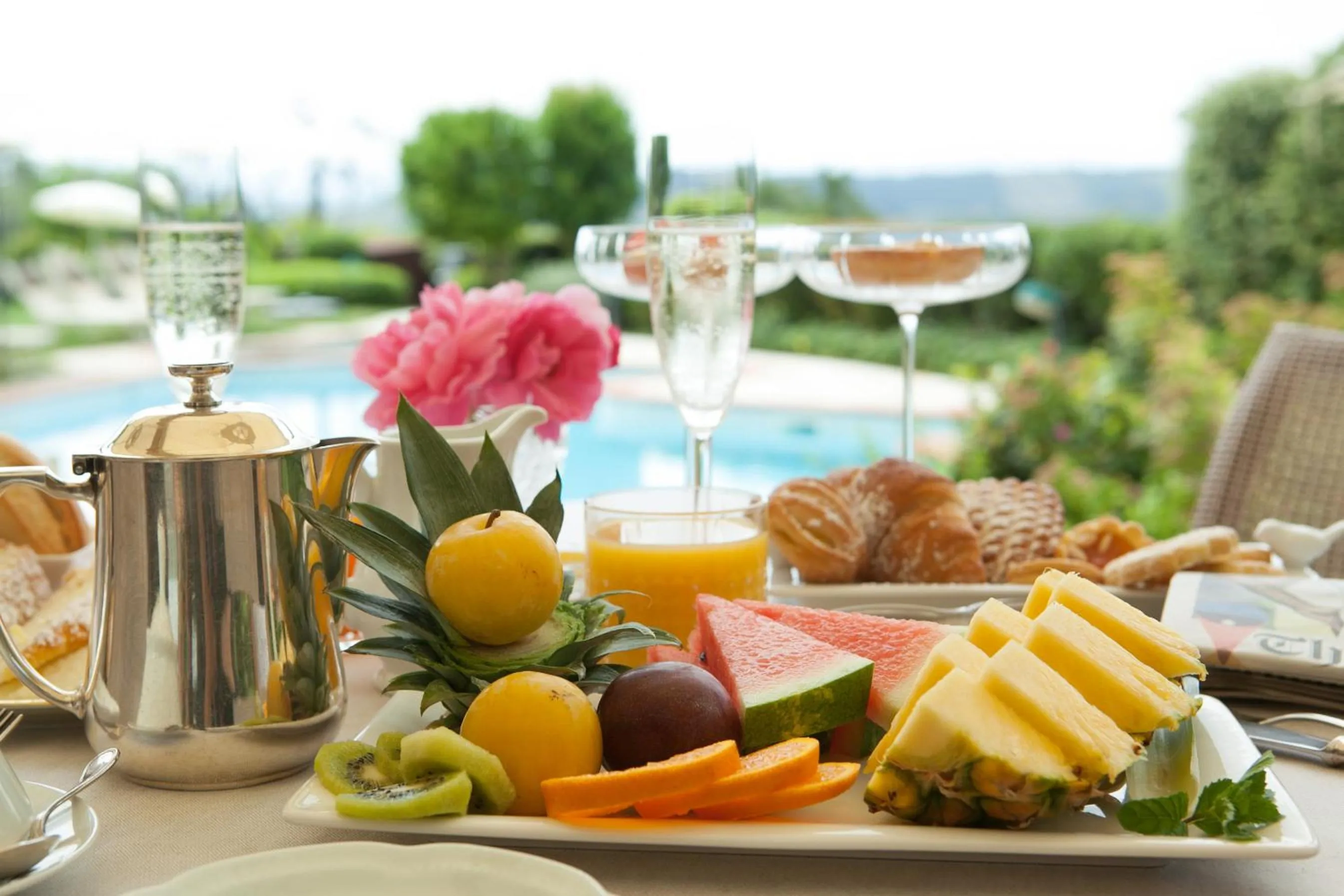 Buffet breakfast in Relais Santa Chiara Hotel - Tuscany Charme