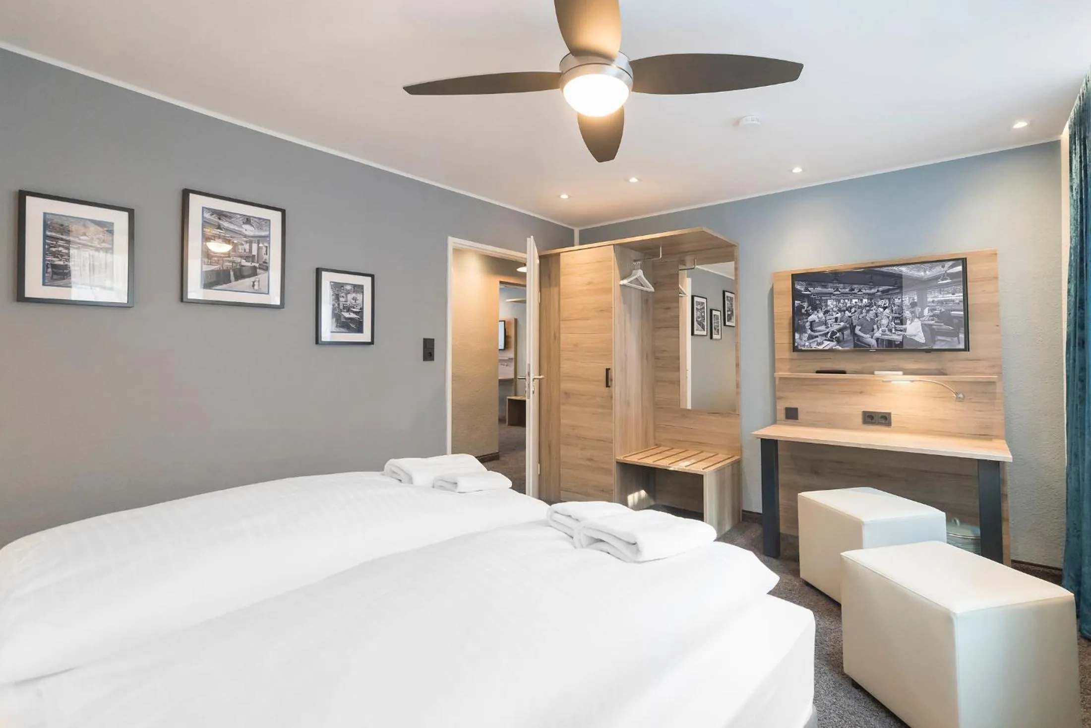 Bed in Riverview Apartments by dasPaul