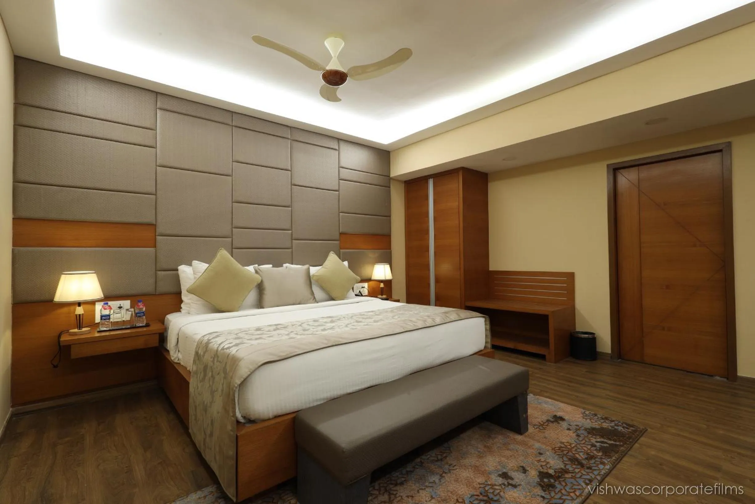 Bed in Rang Lords Inn Bharuch