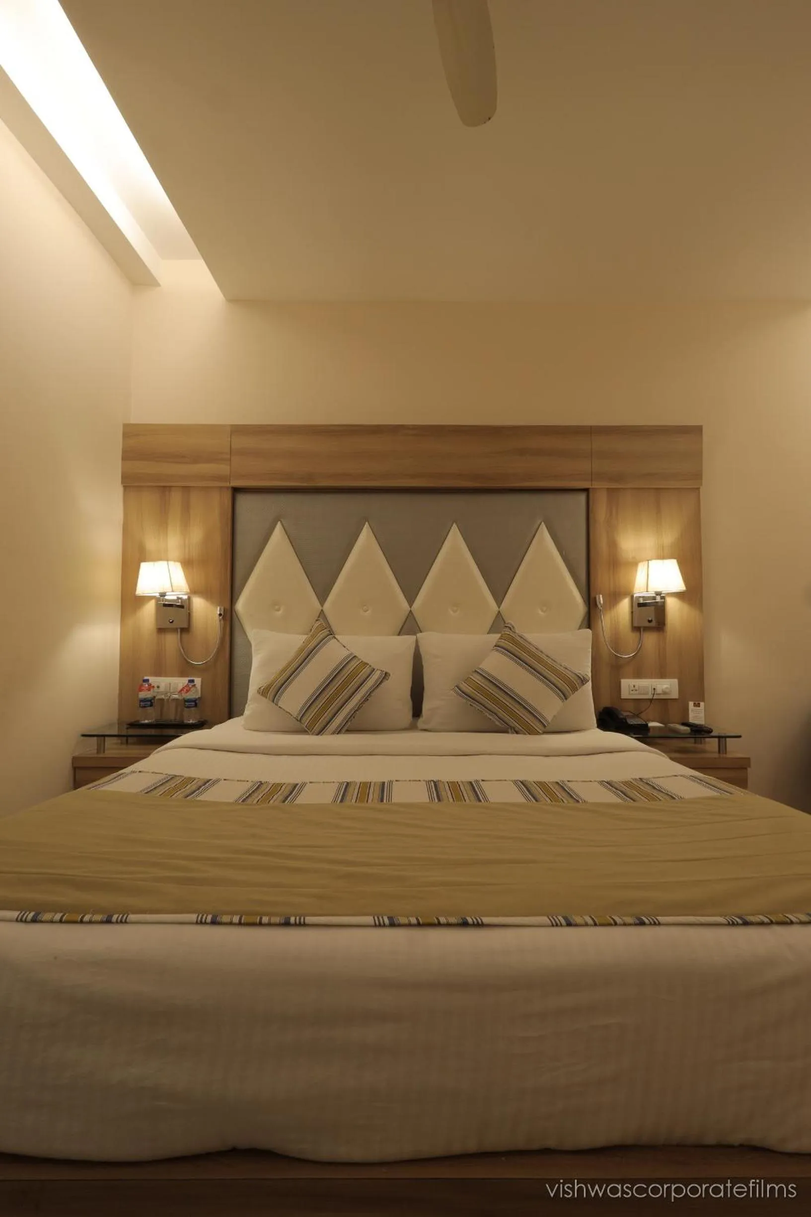 Bed in Rang Lords Inn Bharuch