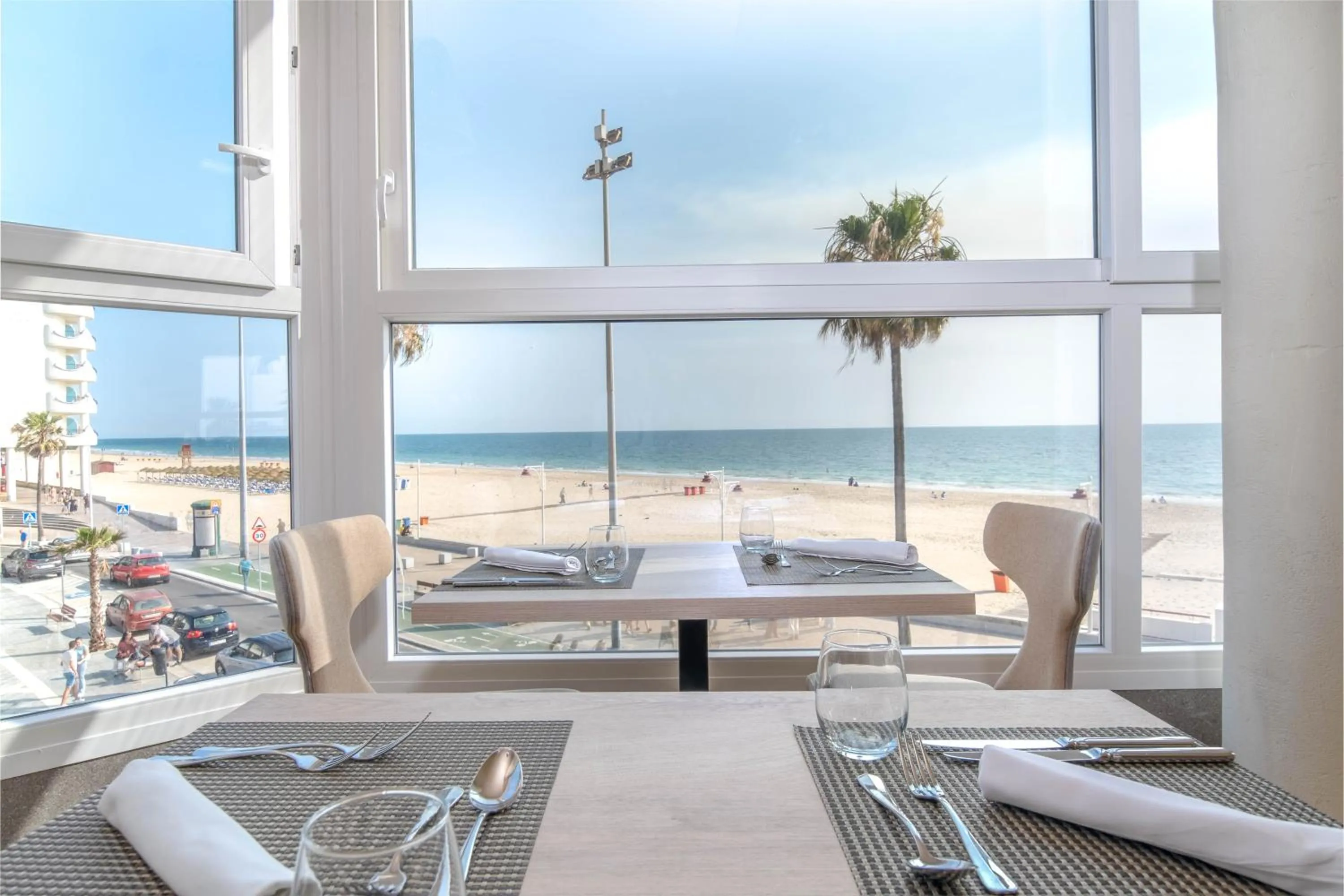 Restaurant/places to eat in Cádiz Bahía by QHotels