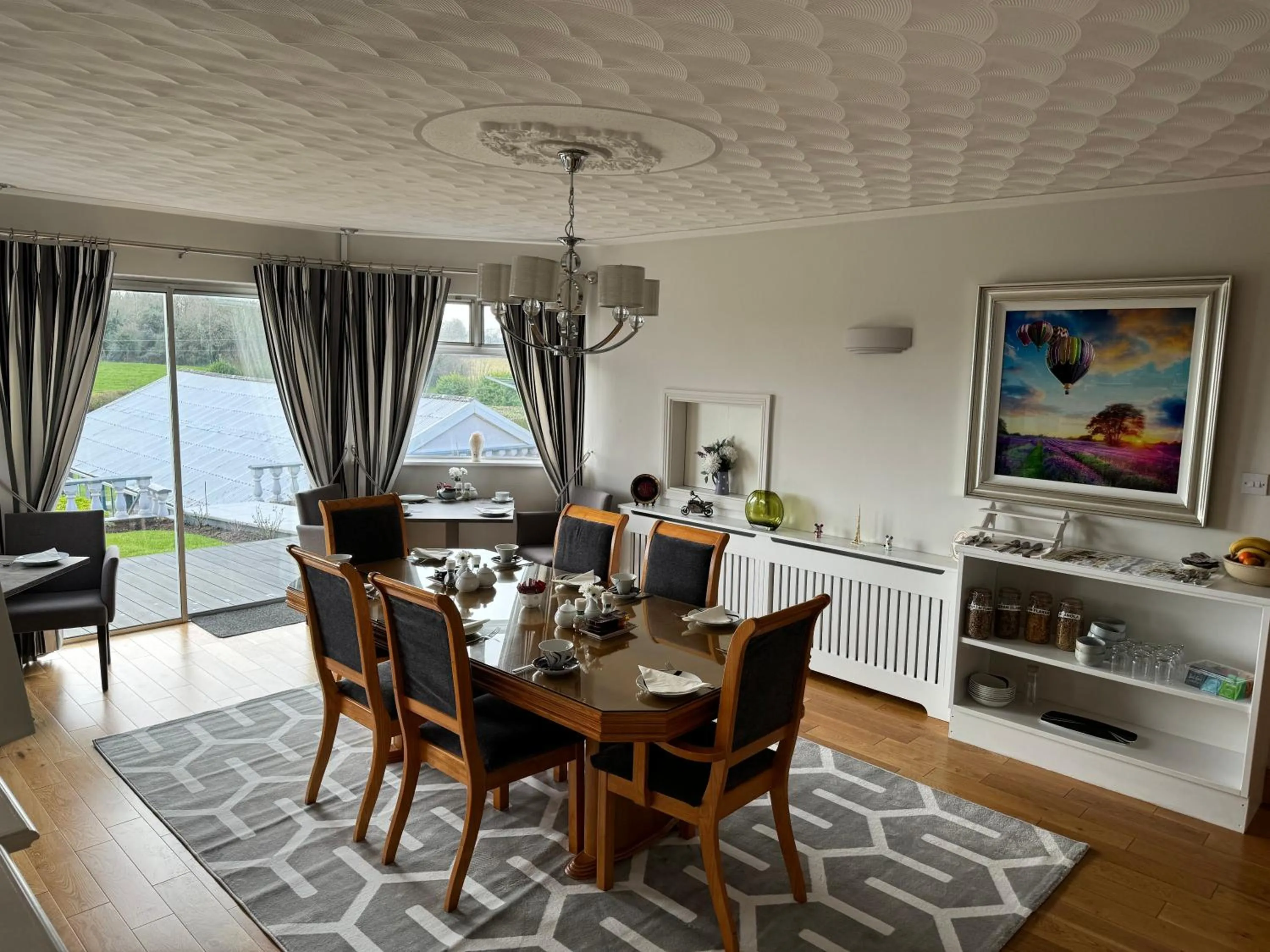 Dining area in Seacrest B&B