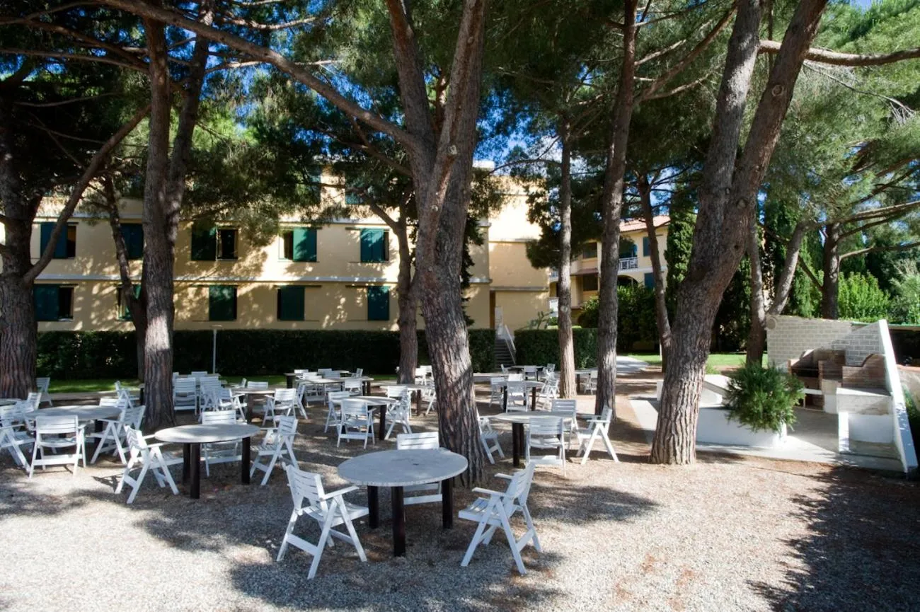 Area and facilities in Hotel Club Lacona