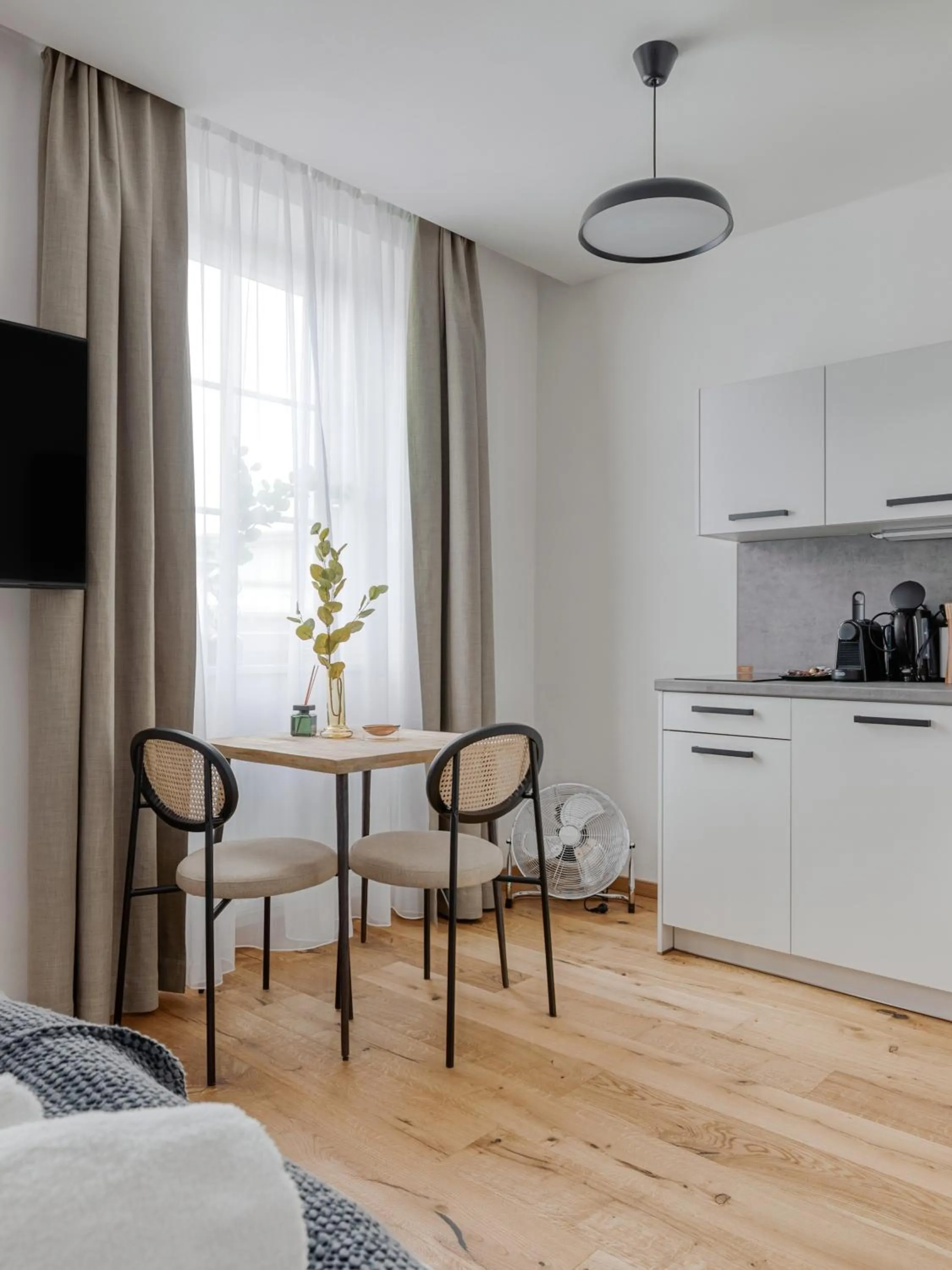 Kitchen or kitchenette in Limehome Villach Gerbergasse