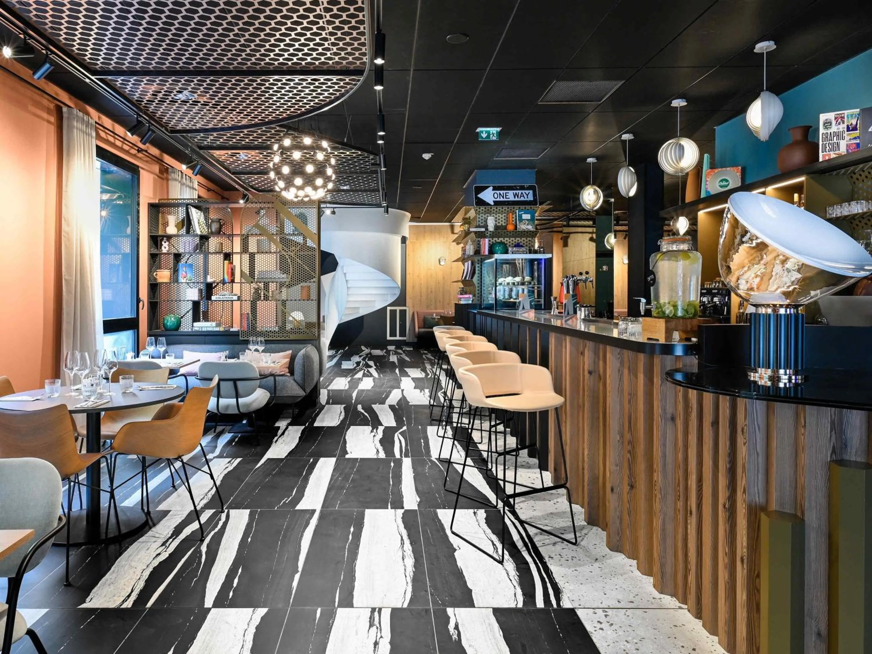 Restaurant/places to eat in Tribe Paris La Defense Esplanade