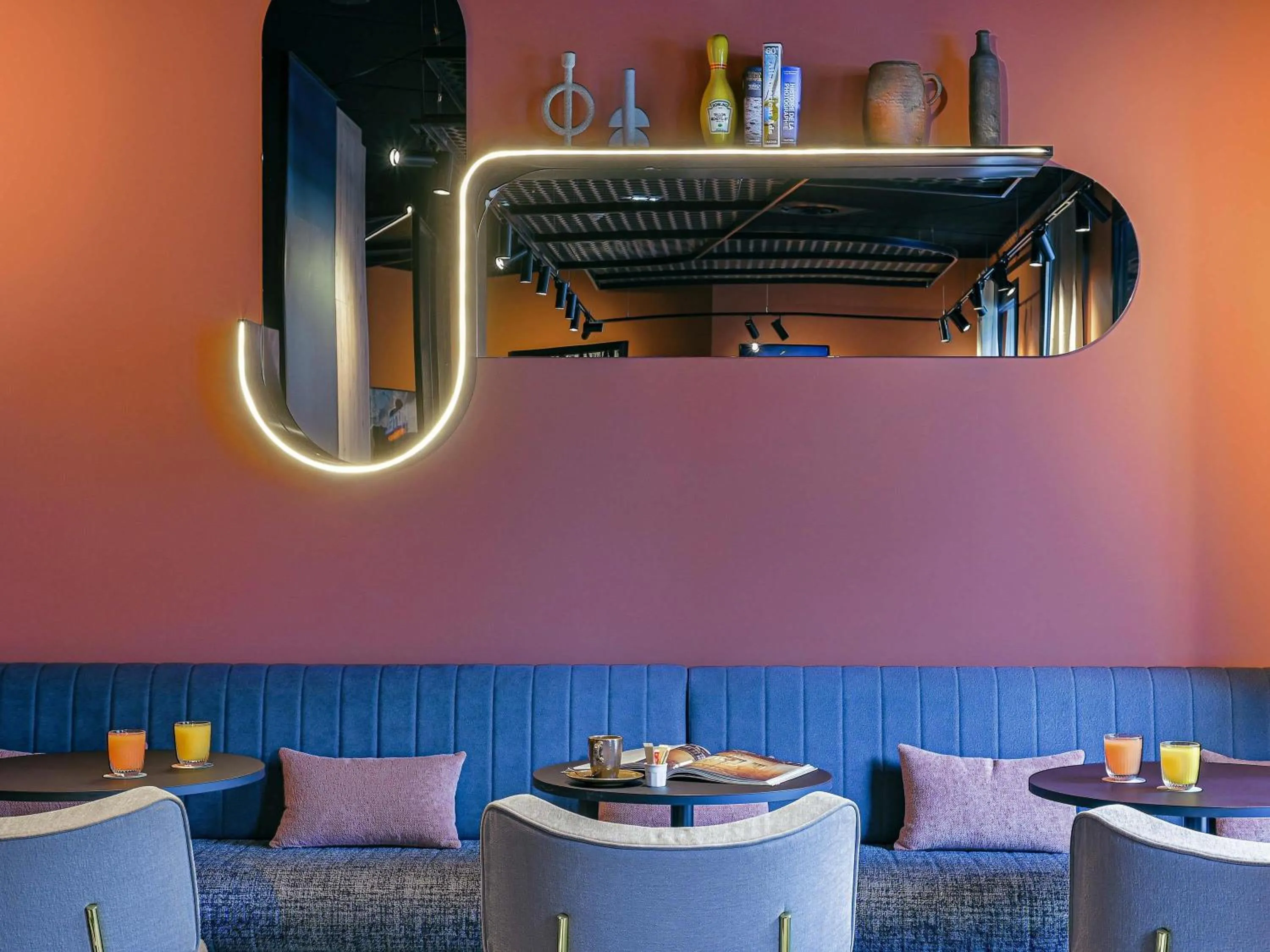 Restaurant/places to eat in Tribe Paris La Defense Esplanade