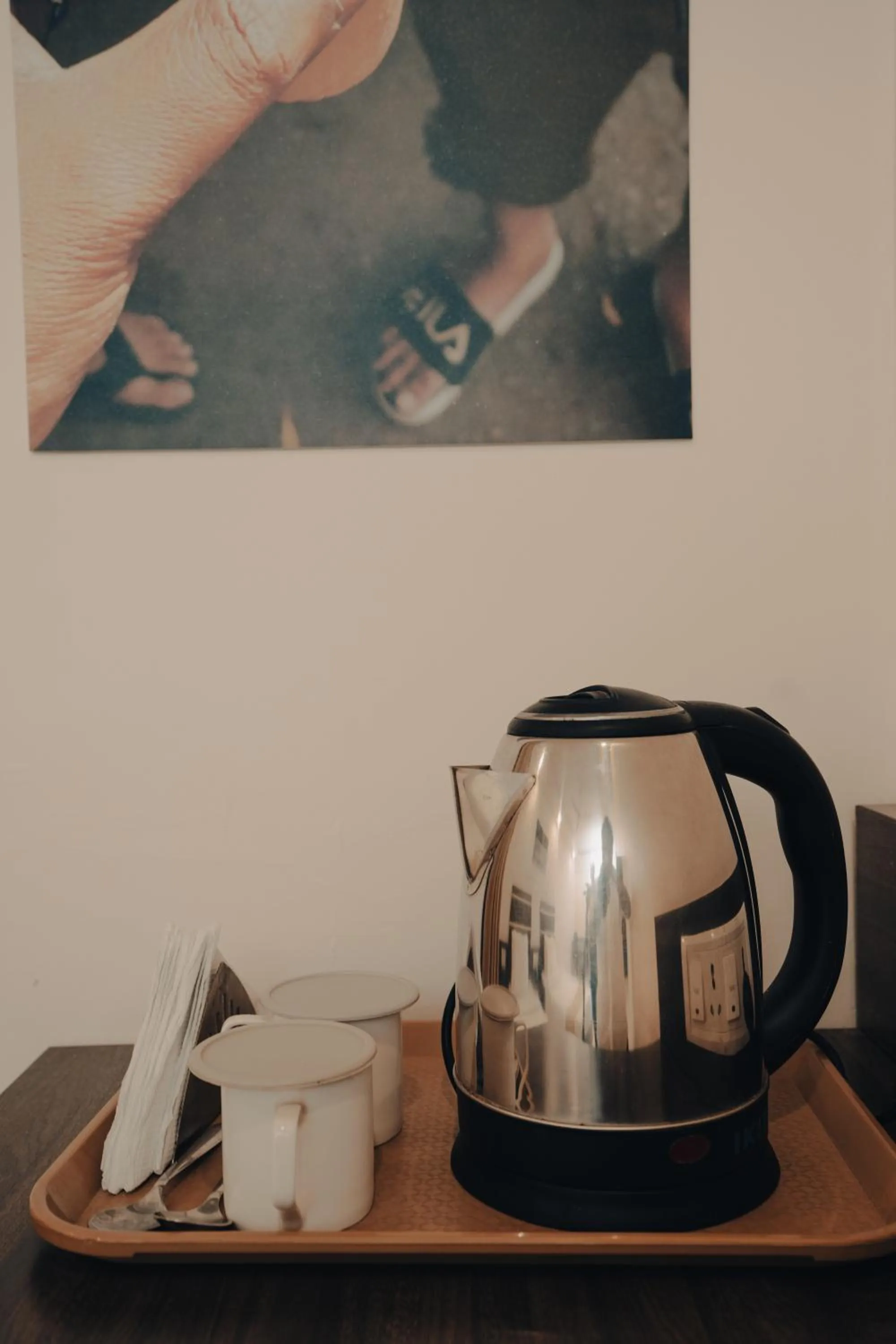 Coffee/tea facilities in Compact Tea Square