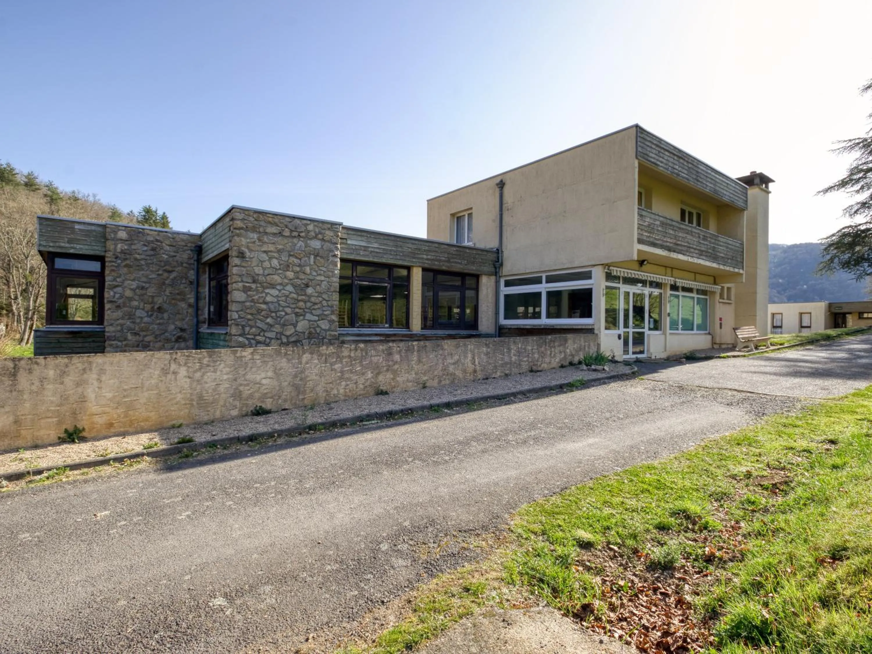 Property building in Vacancéole - Le Domaine de Confolant
