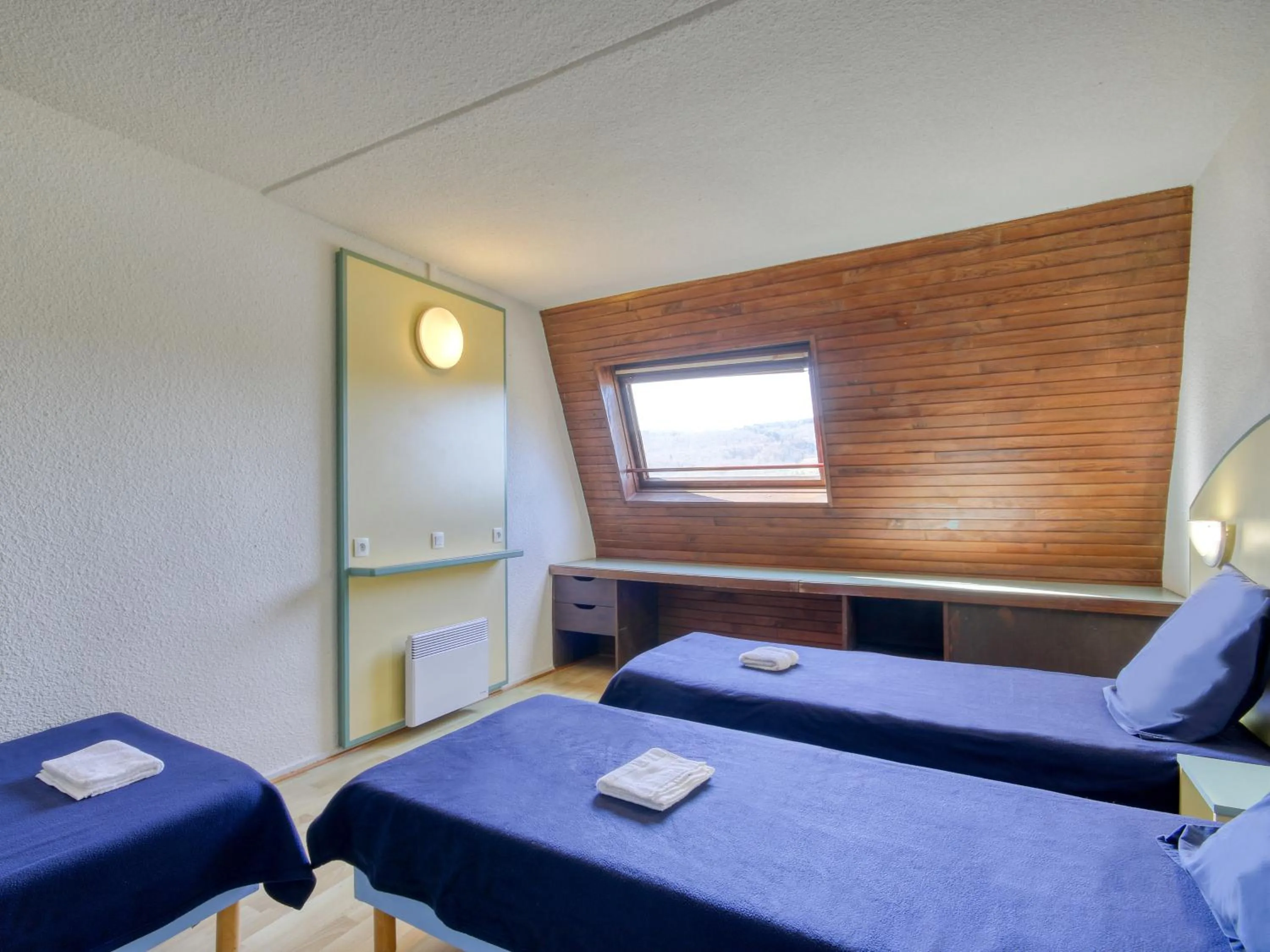 Bed in Vacancéole - Le Domaine de Confolant