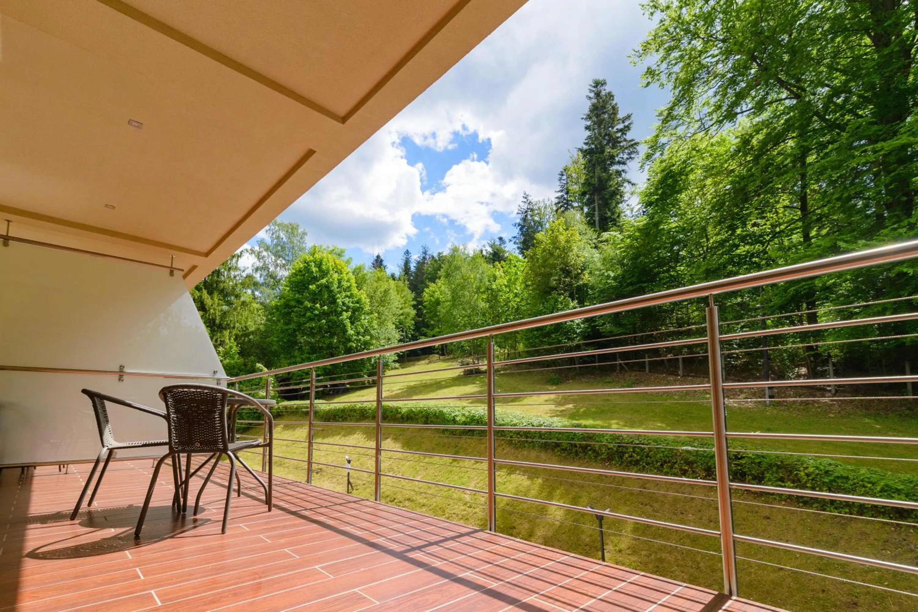 Summer in Hotel Podium