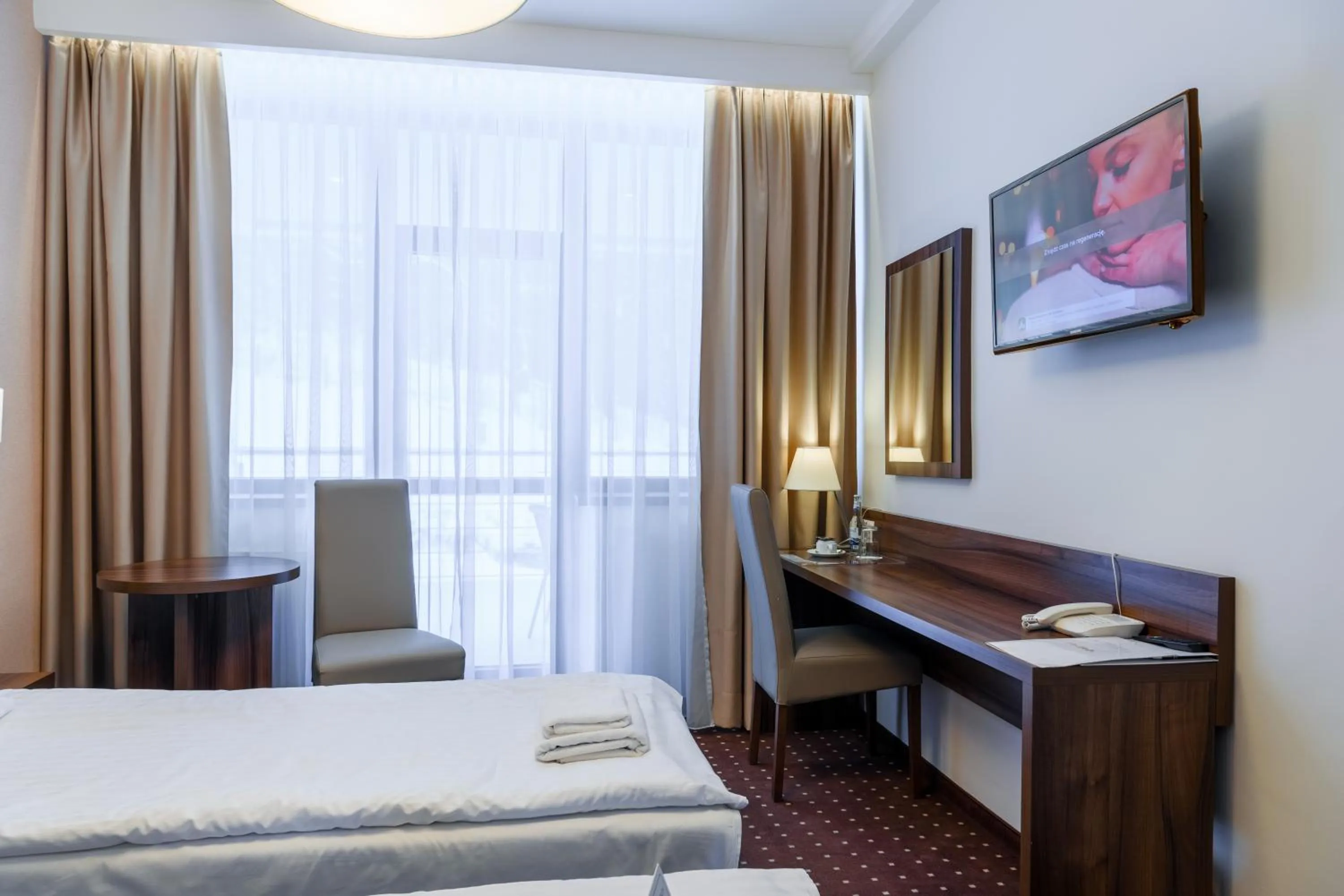 Photo of the whole room, Bed in Hotel Podium