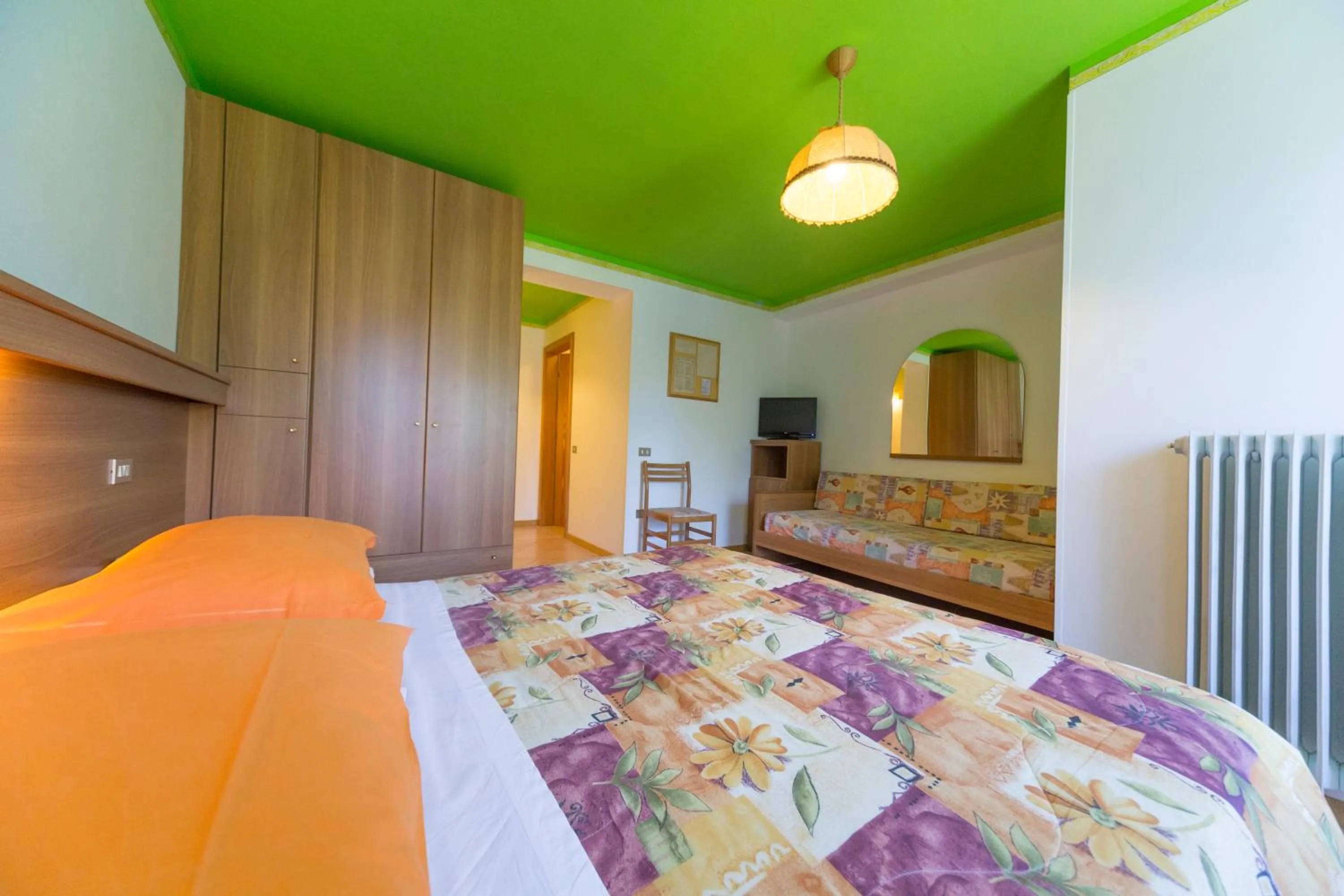 Bedroom, Bed in Hotel Trentino