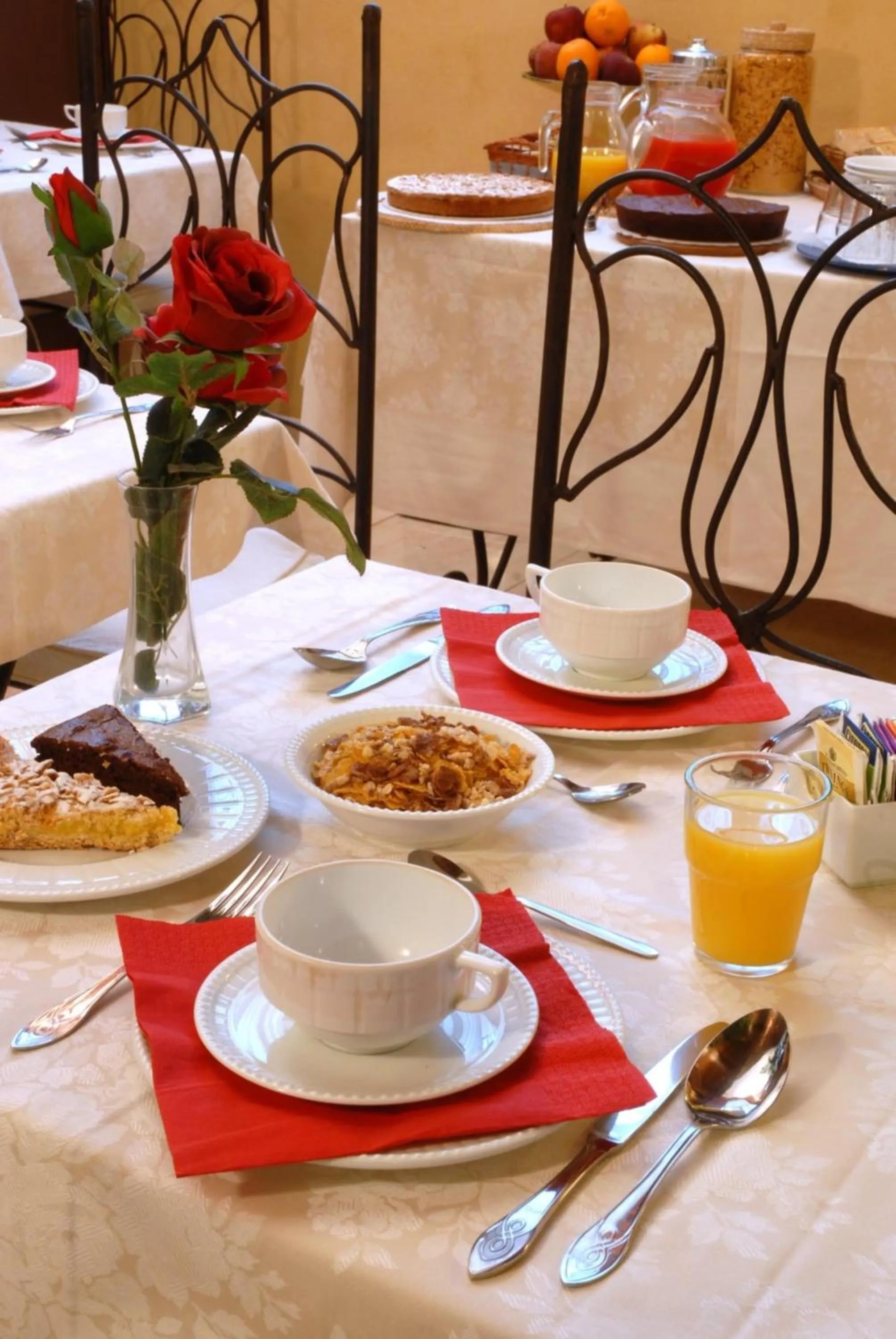 Restaurant/places to eat in Hotel Del Borgo