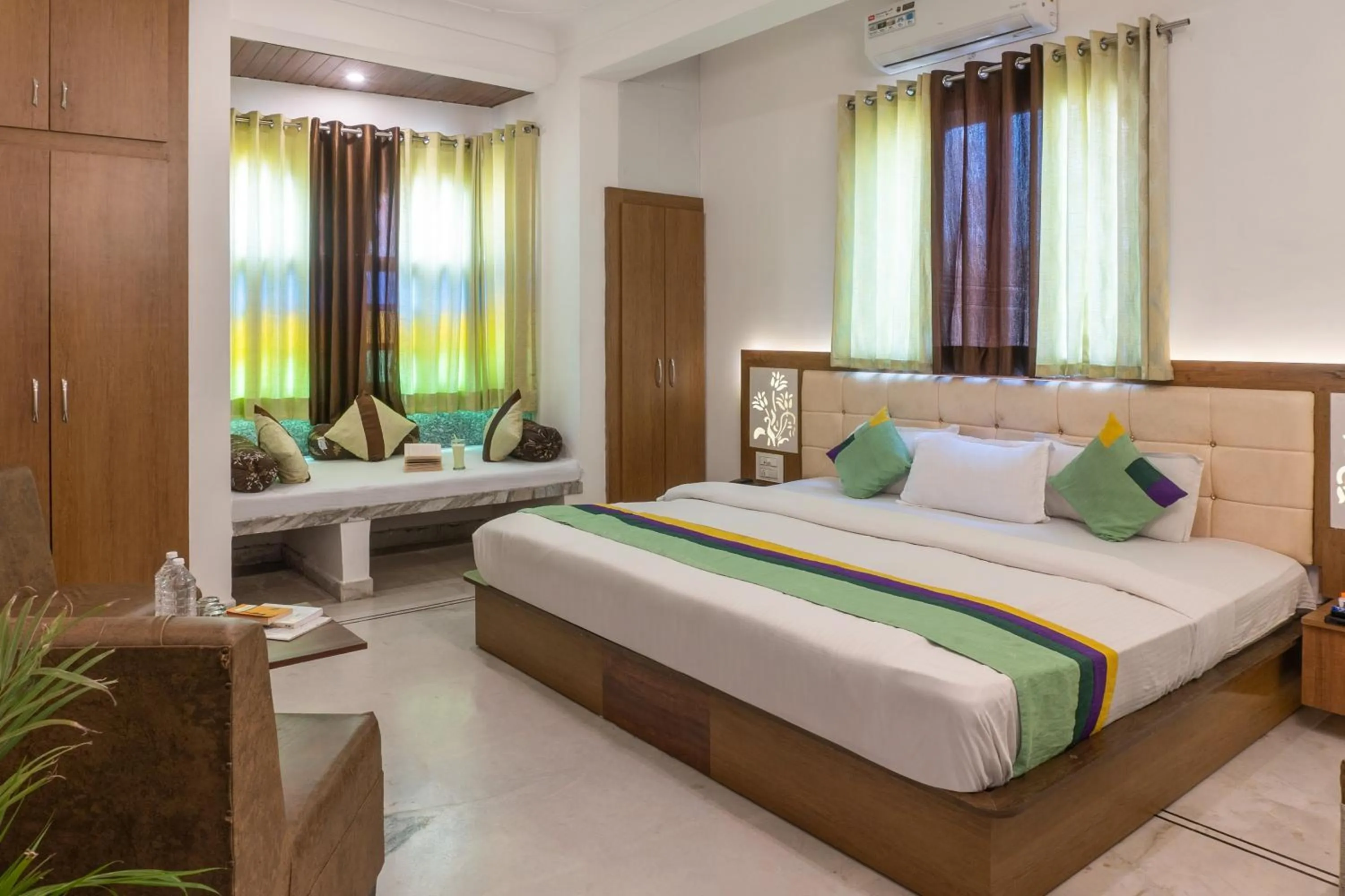 Bedroom, Bed in Treebo The Fresco Lake Pichola