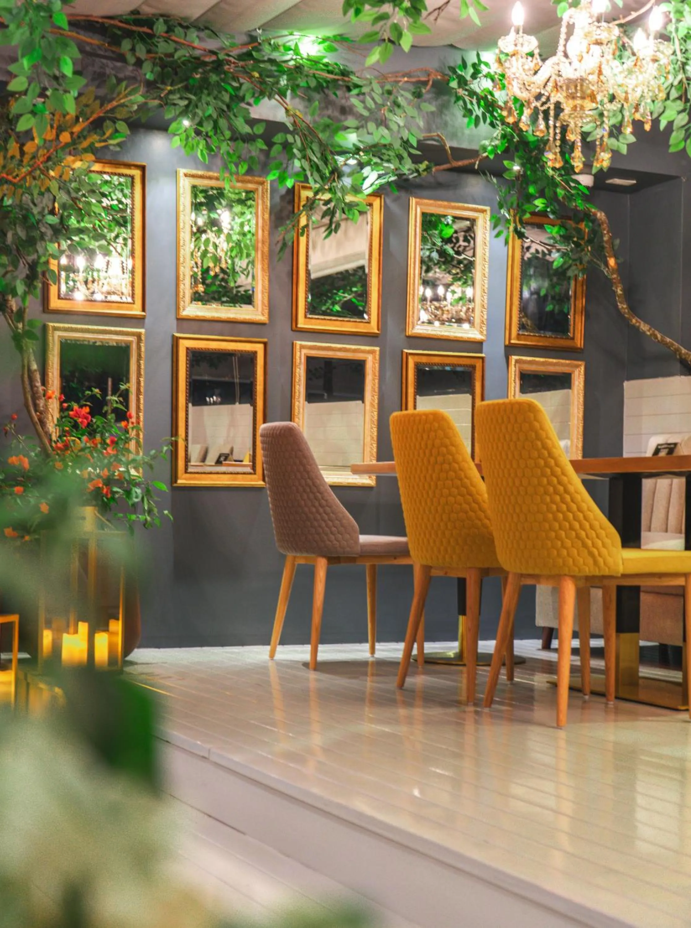 Restaurant/places to eat in Itza Hotel Boutique Internacional