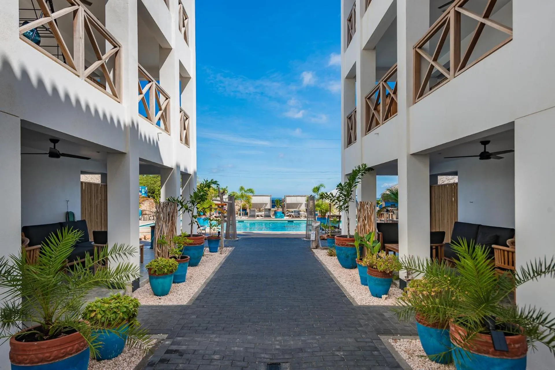 Garden view in Bloozz resort Bonaire