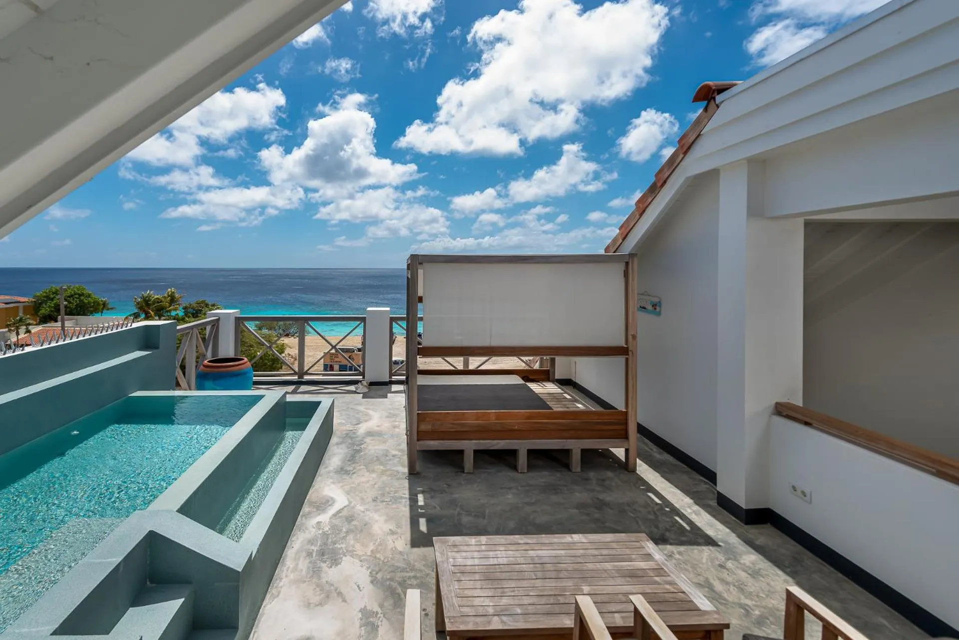 Sea view in Bloozz resort Bonaire