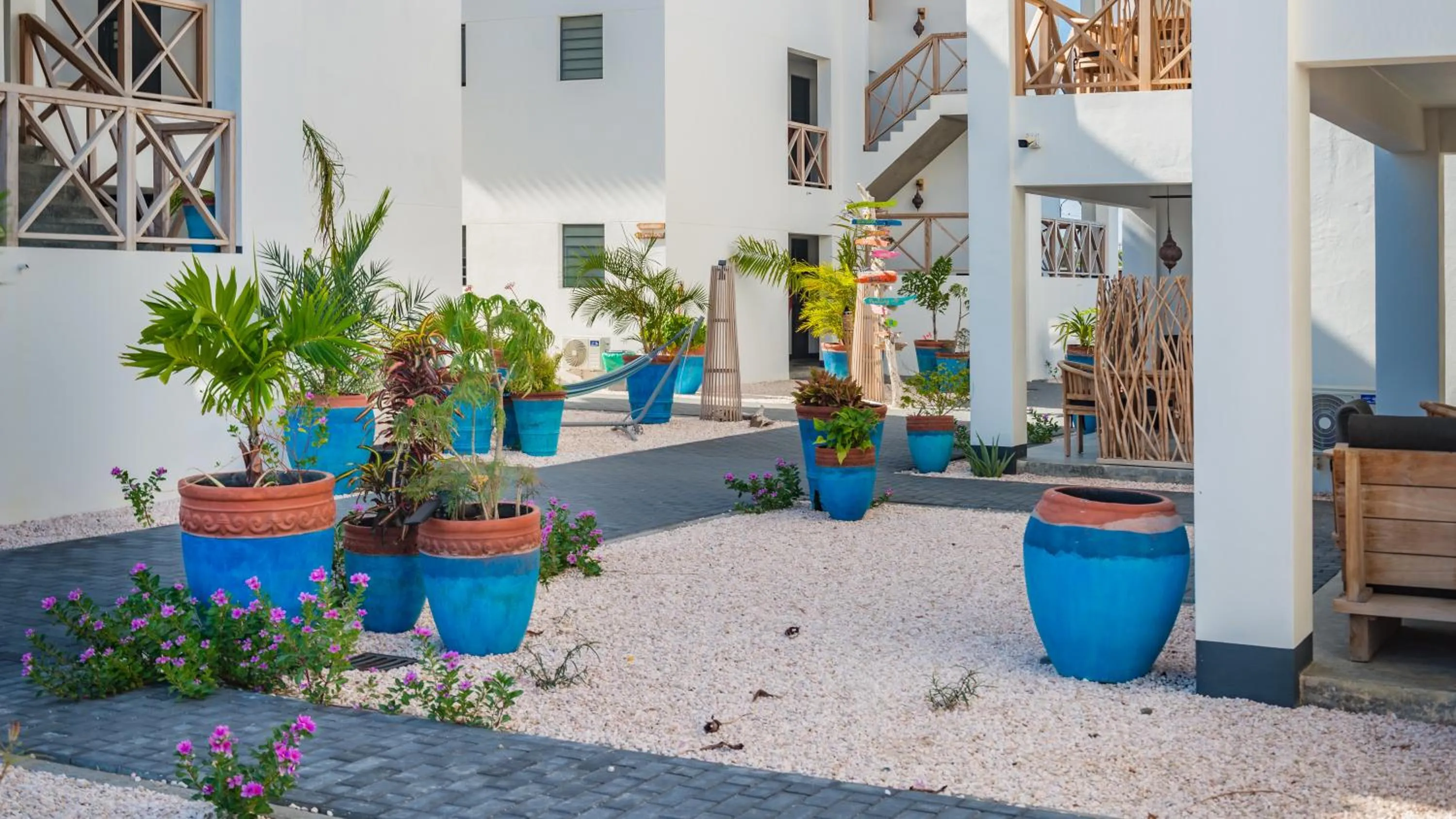 Garden view in Bloozz resort Bonaire