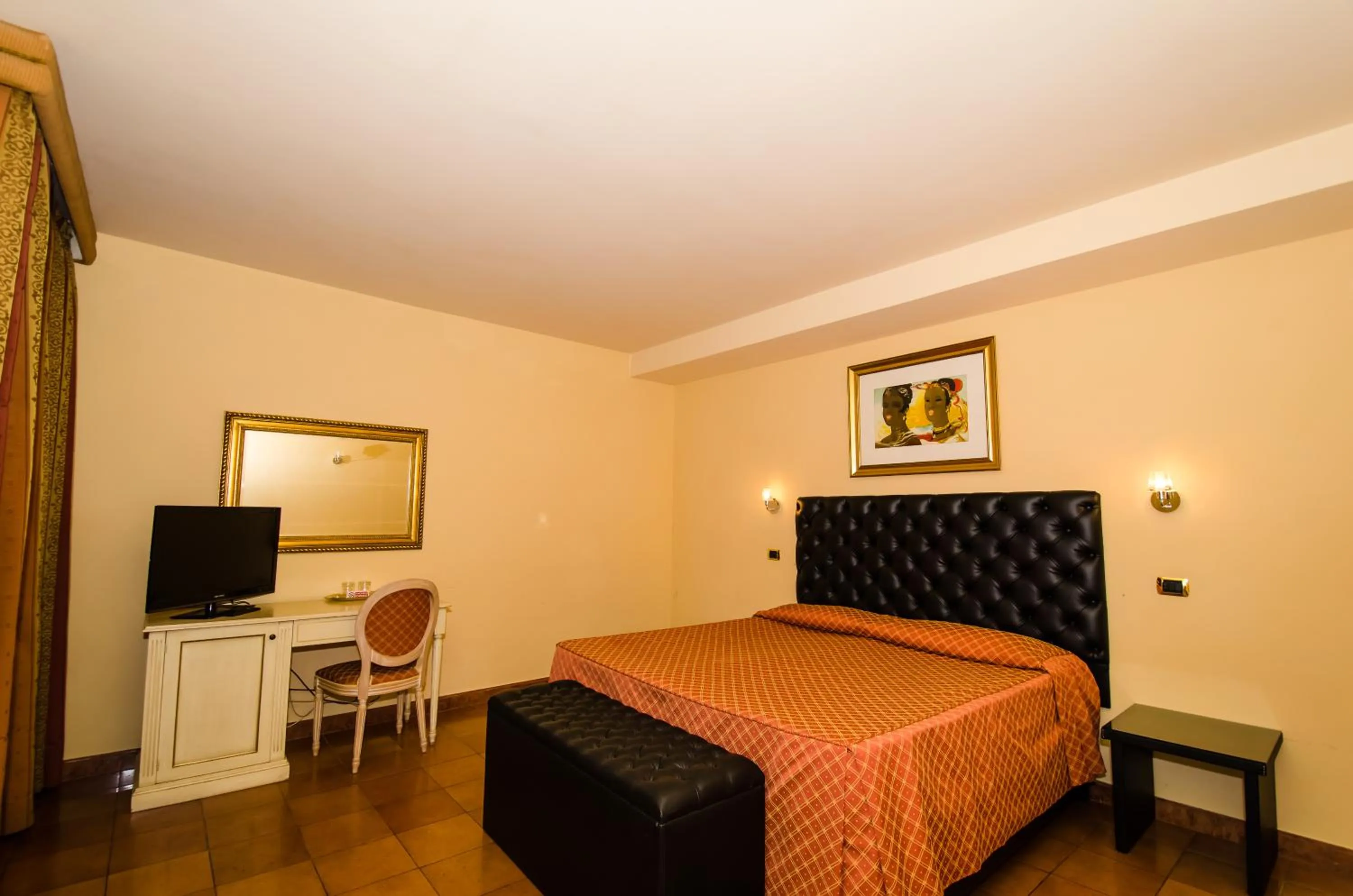 Standard Double Room in Hotel Quadrifoglio Roma Eur
