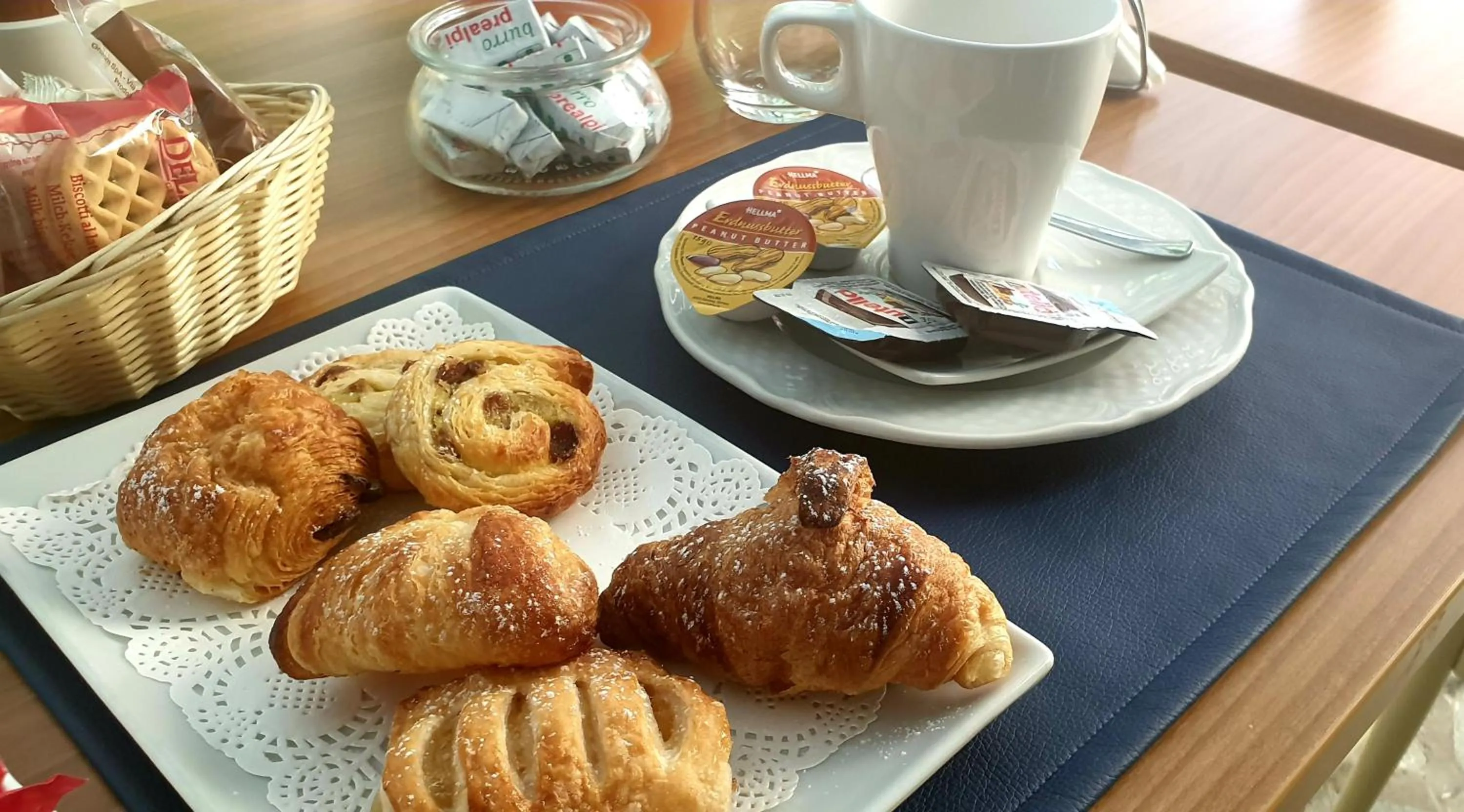 Property building in Casa Dominova de Luxe