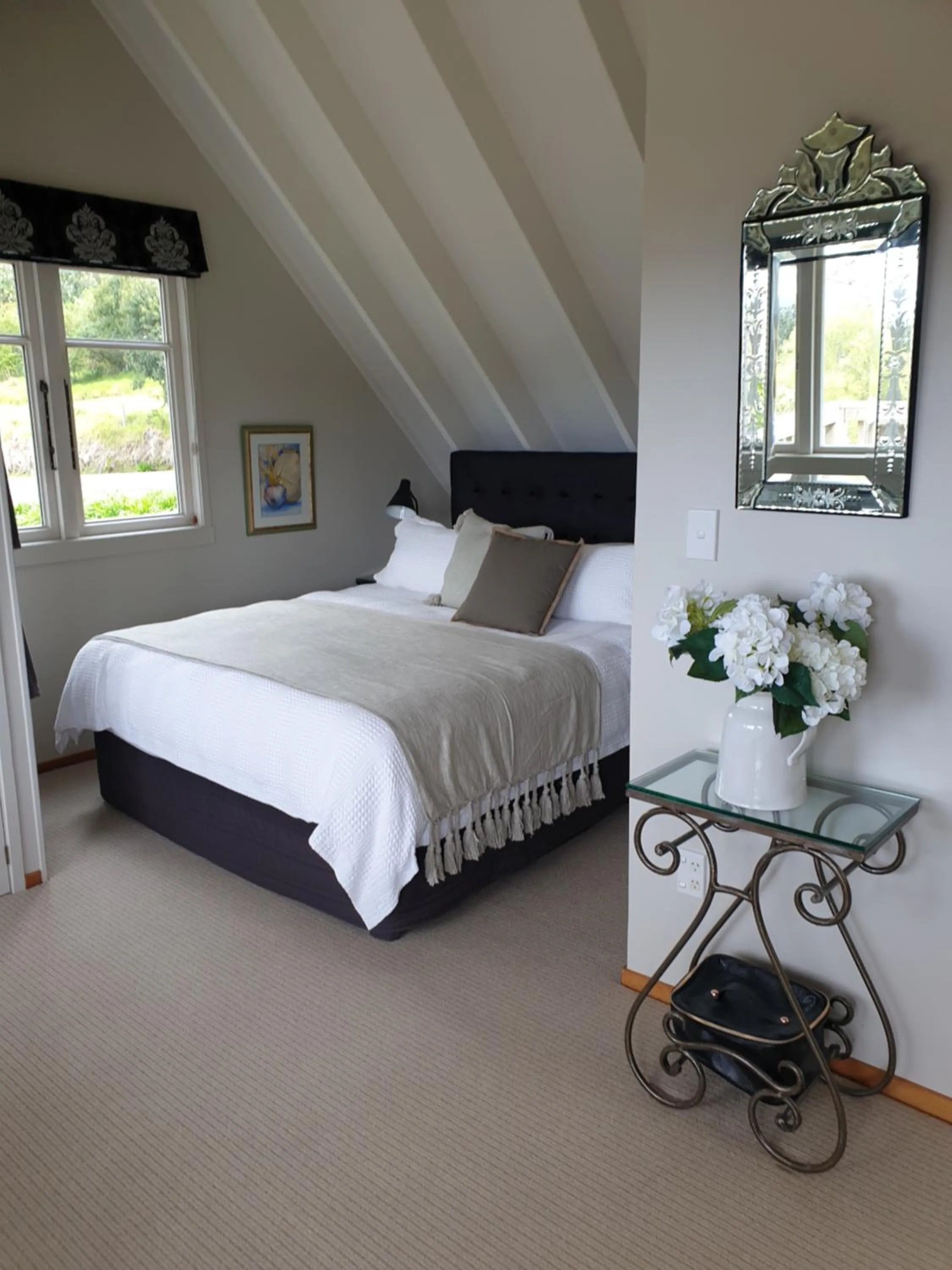 Bed in Brenton Lodge